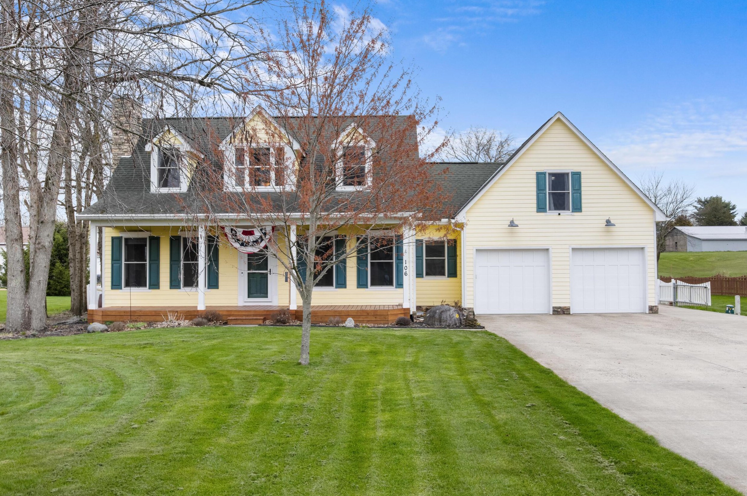 106 Kelly Marie Dr, Pataskala, OH 43062-8154