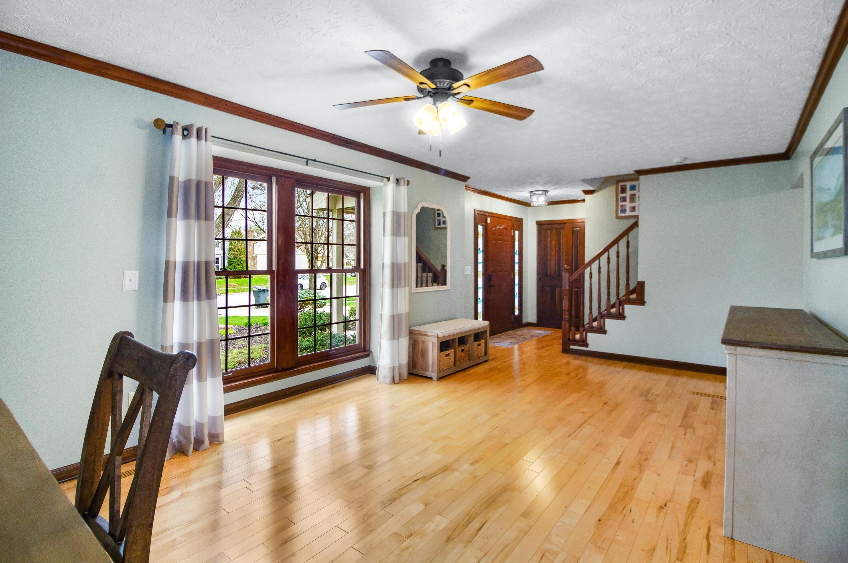 7016 Fitzgerald Rd, Dublin, OH 43017