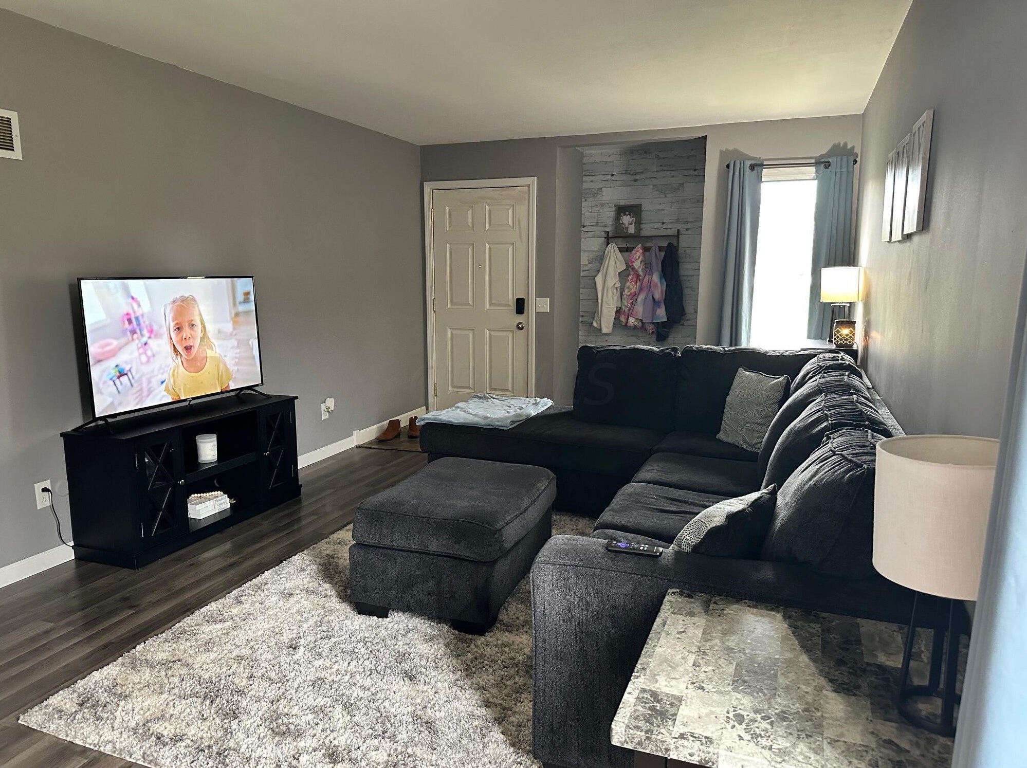 257 Westgate Rd, Sugar Grove Lake, OH 44833