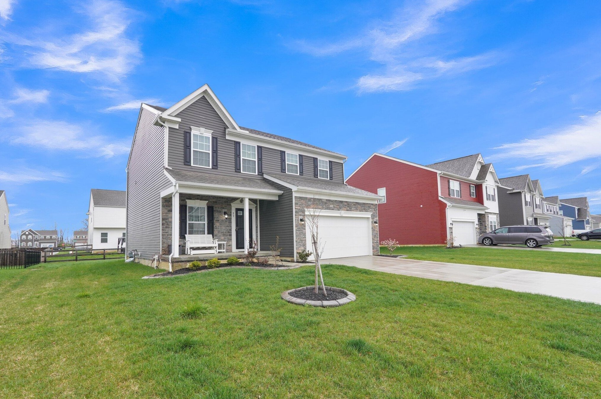 53 Hawthorne Dr, Ashville, OH 43103