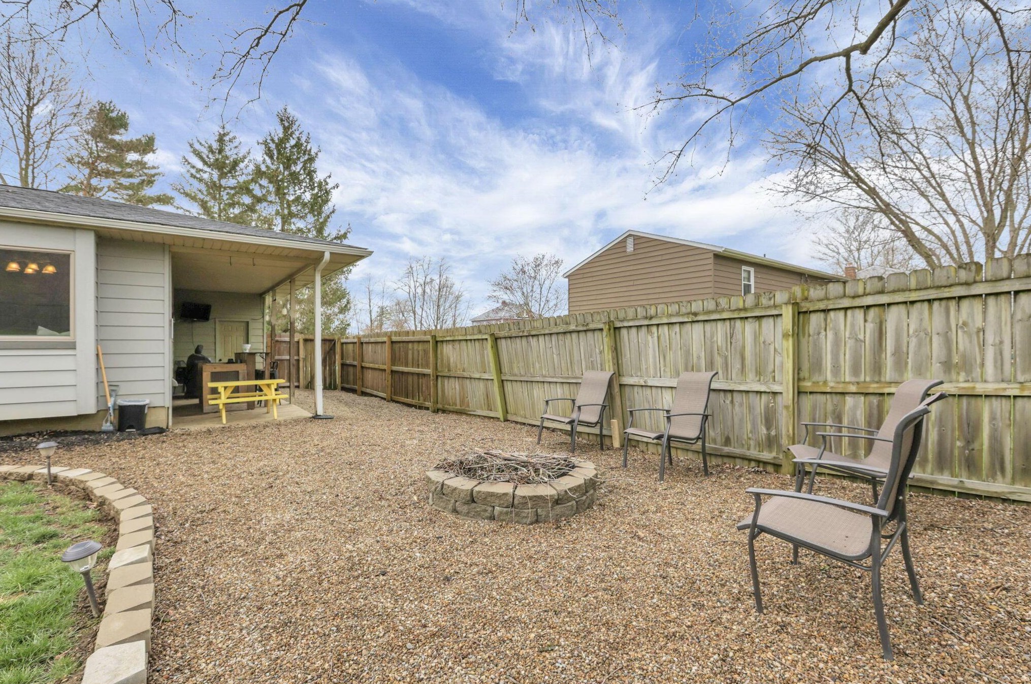 5020 Deeds Rd, Granville OH  43023-9426 exterior