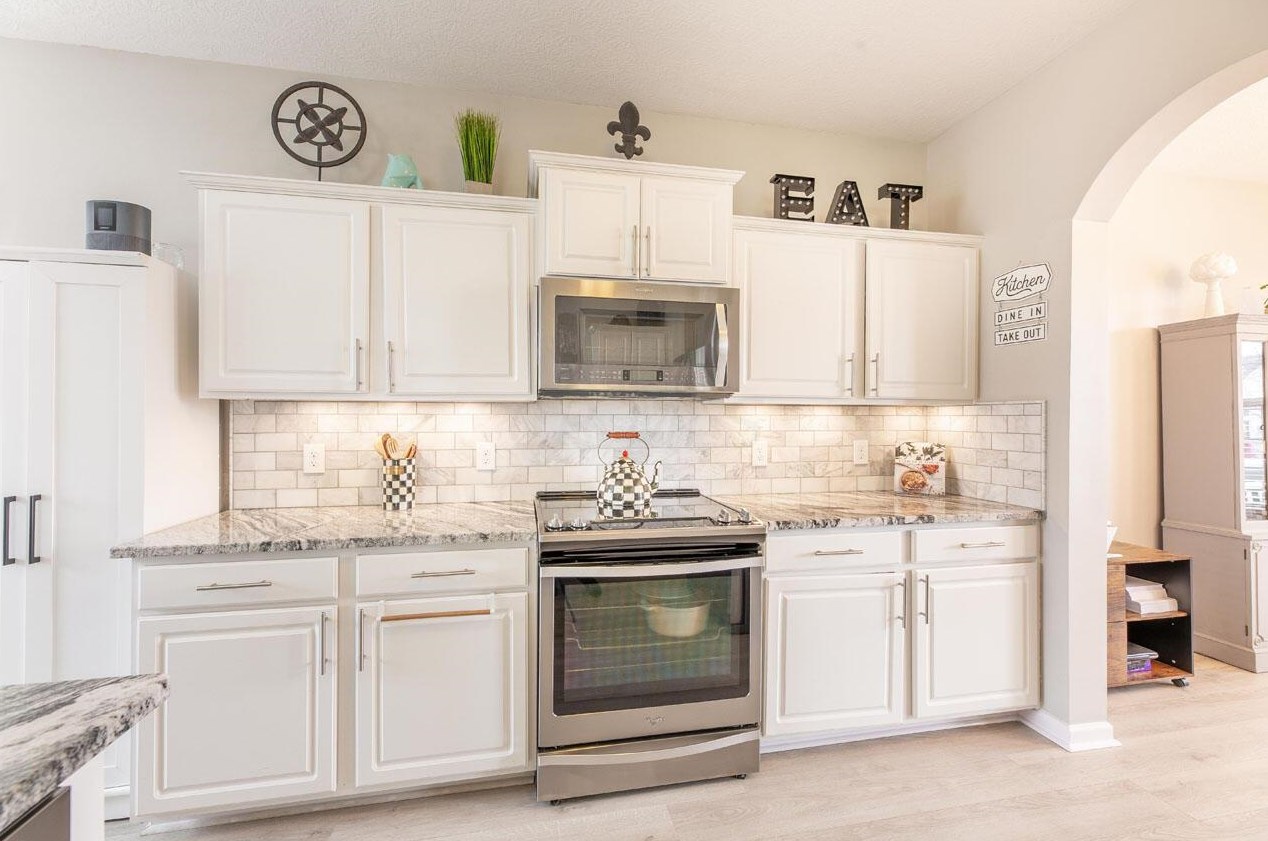 5850 Passage Creek Dr, Dublin OH  43016-7601 exterior