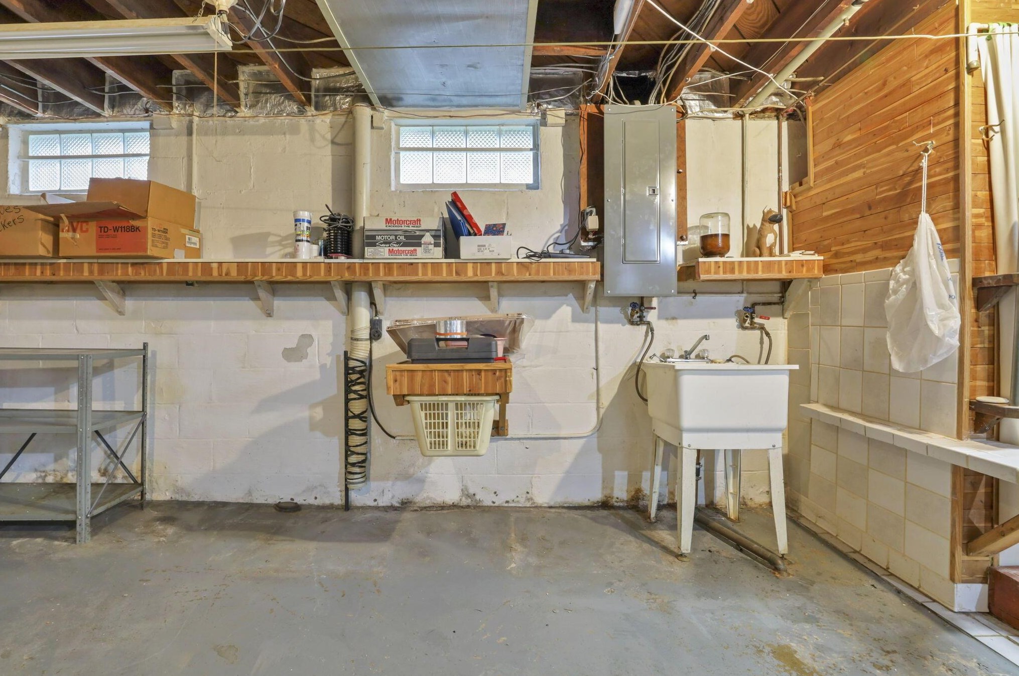 88 Roys Ave, Columbus OH  43204-2633 exterior