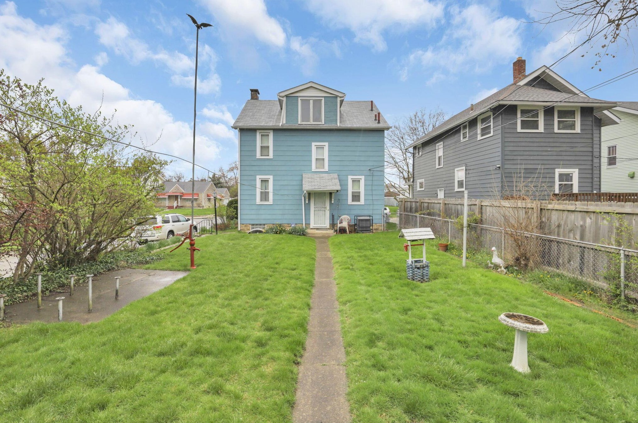 88 Roys Ave, Columbus OH  43204-2633 exterior