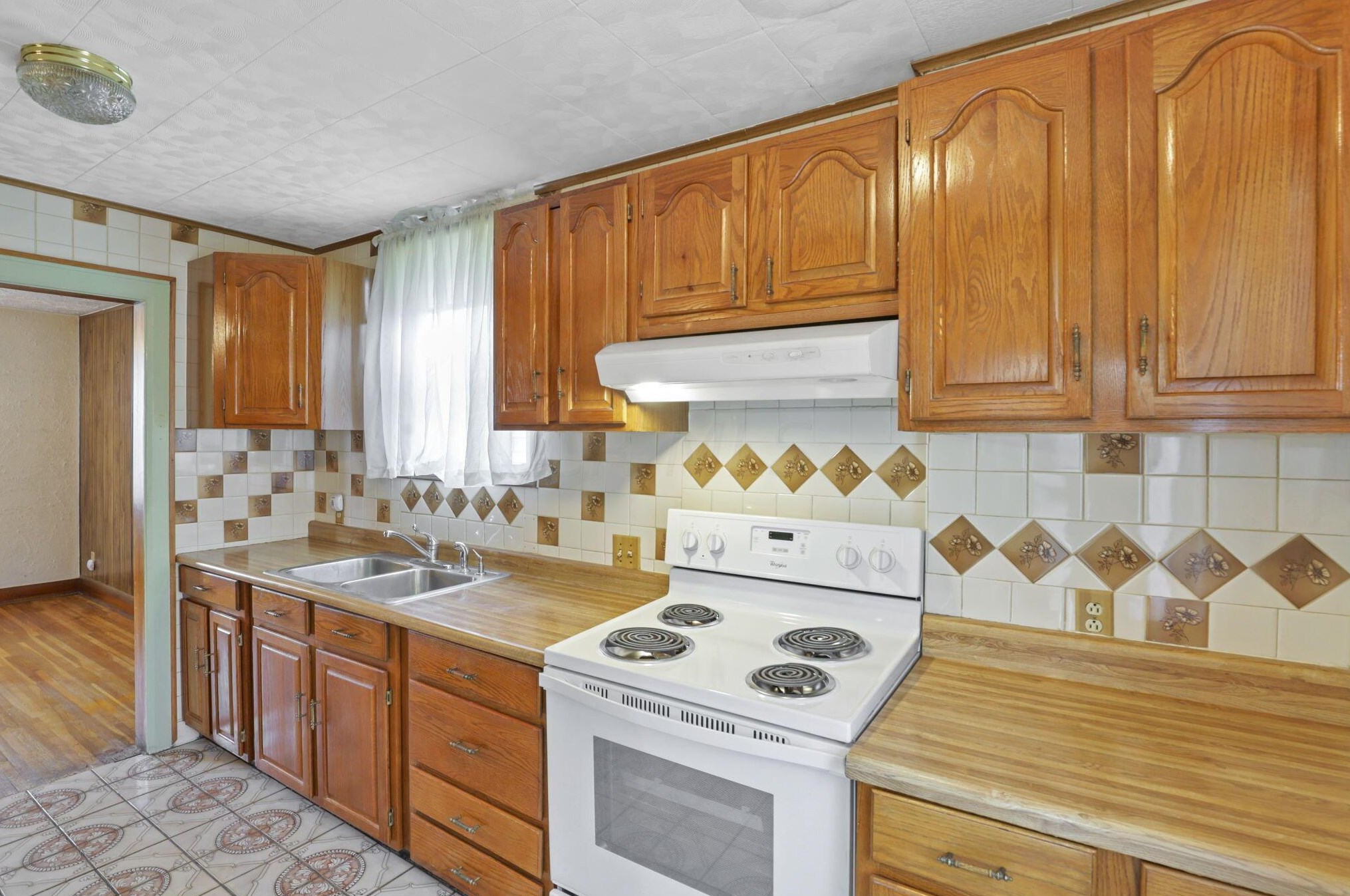 88 Roys Ave, Columbus OH  43204-2633 exterior