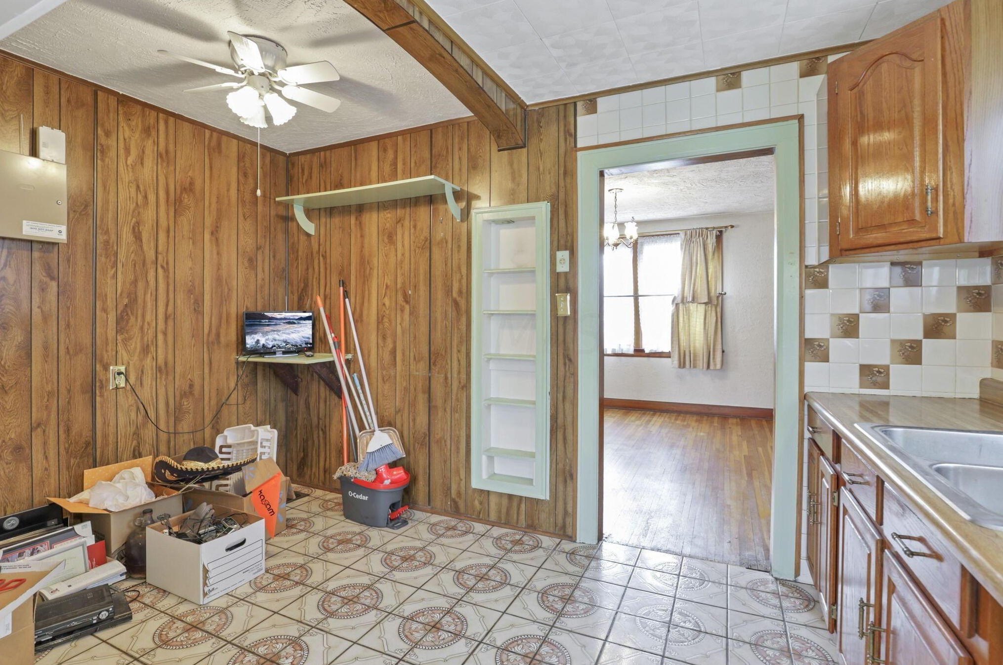 88 Roys Ave, Columbus OH  43204-2633 exterior