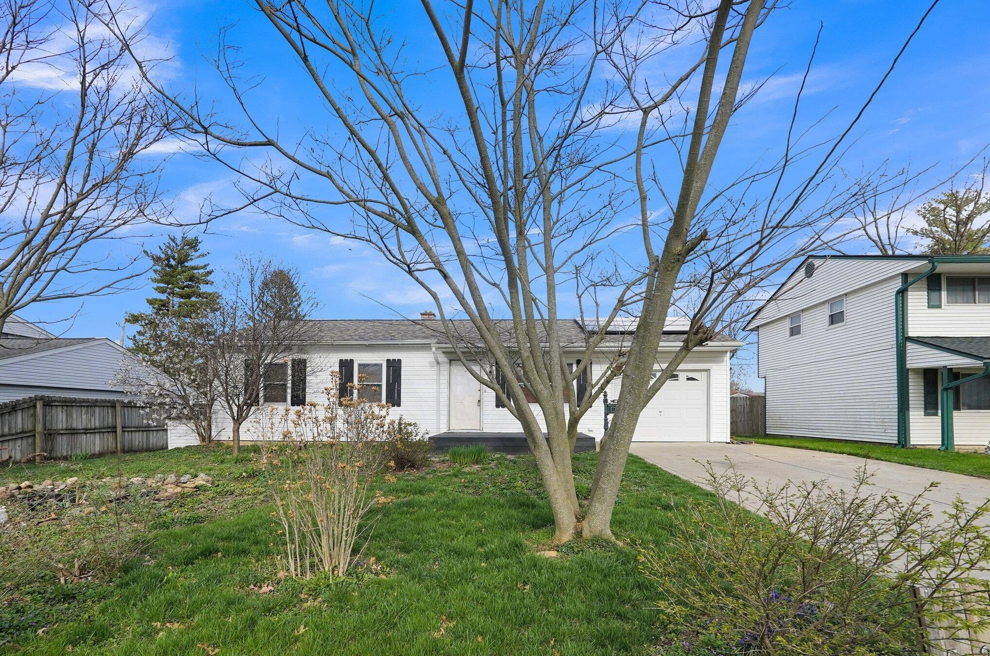 5274 Rampart Rd, Columbus, OH 43207-4968