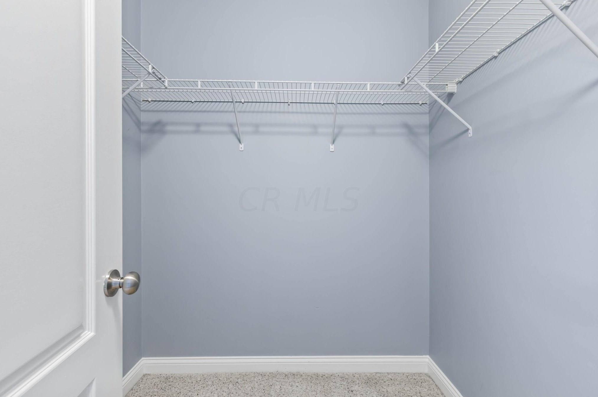 5017 Calais Dr, Columbus OH  43221-5686 exterior