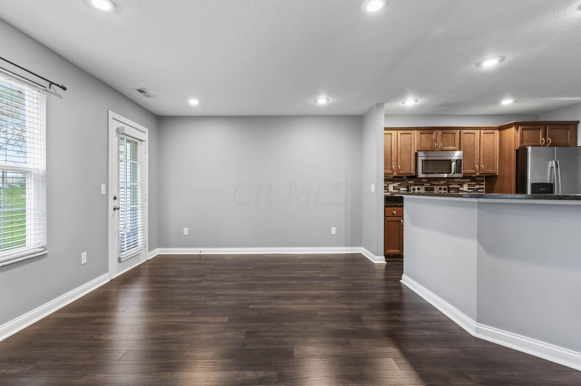 5017 Calais Dr, Columbus OH  43221-5686 exterior