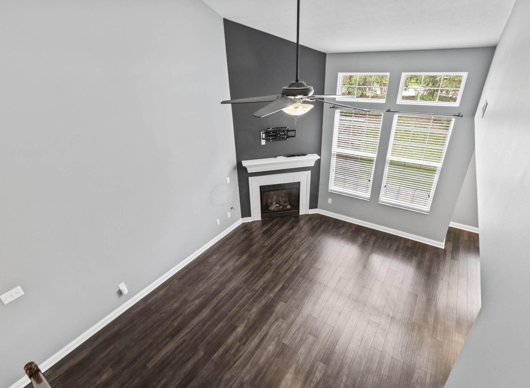 5017 Calais Dr, Columbus OH  43221-5686 exterior