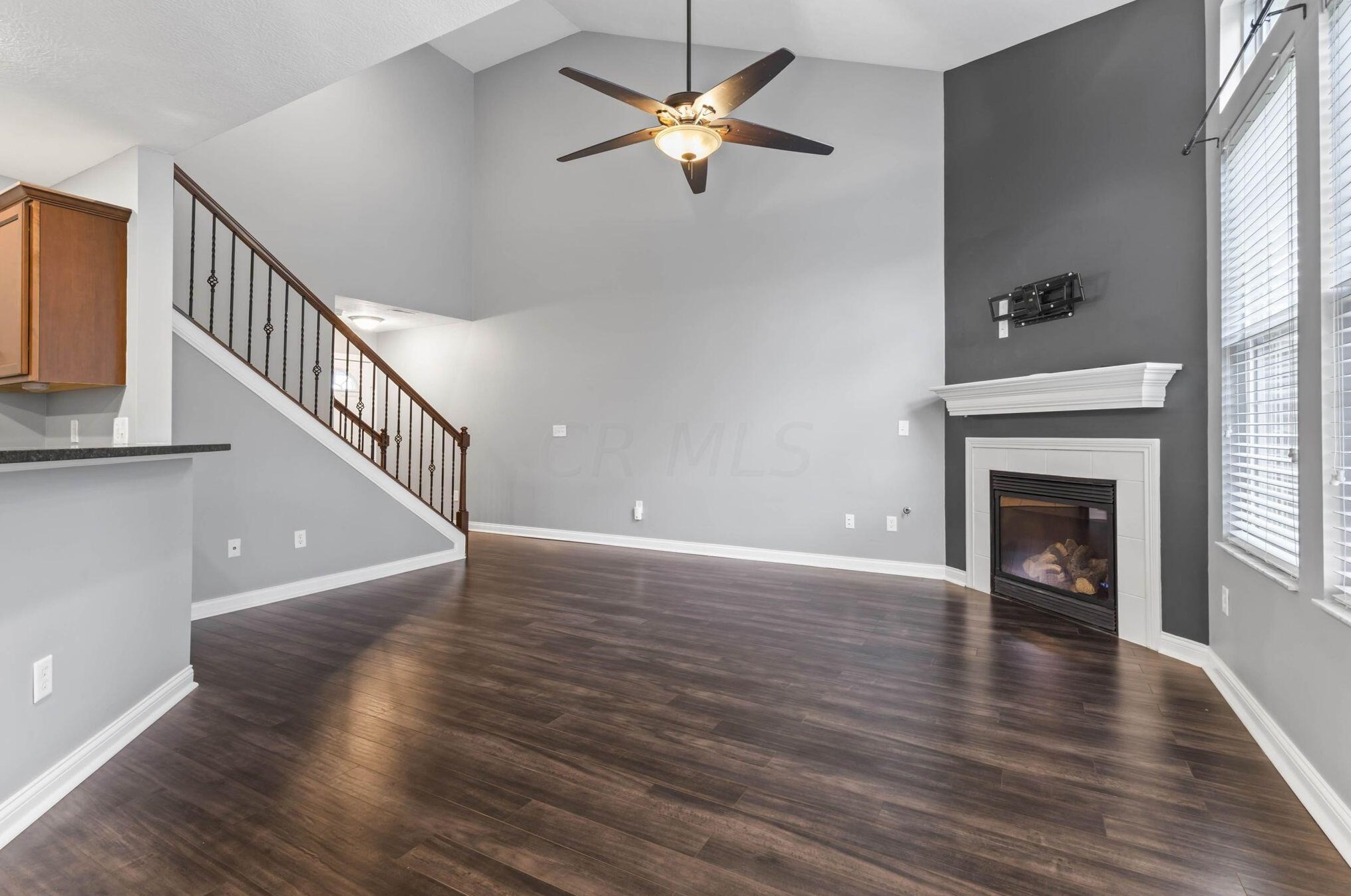 5017 Calais Dr, Columbus OH  43221-5686 exterior