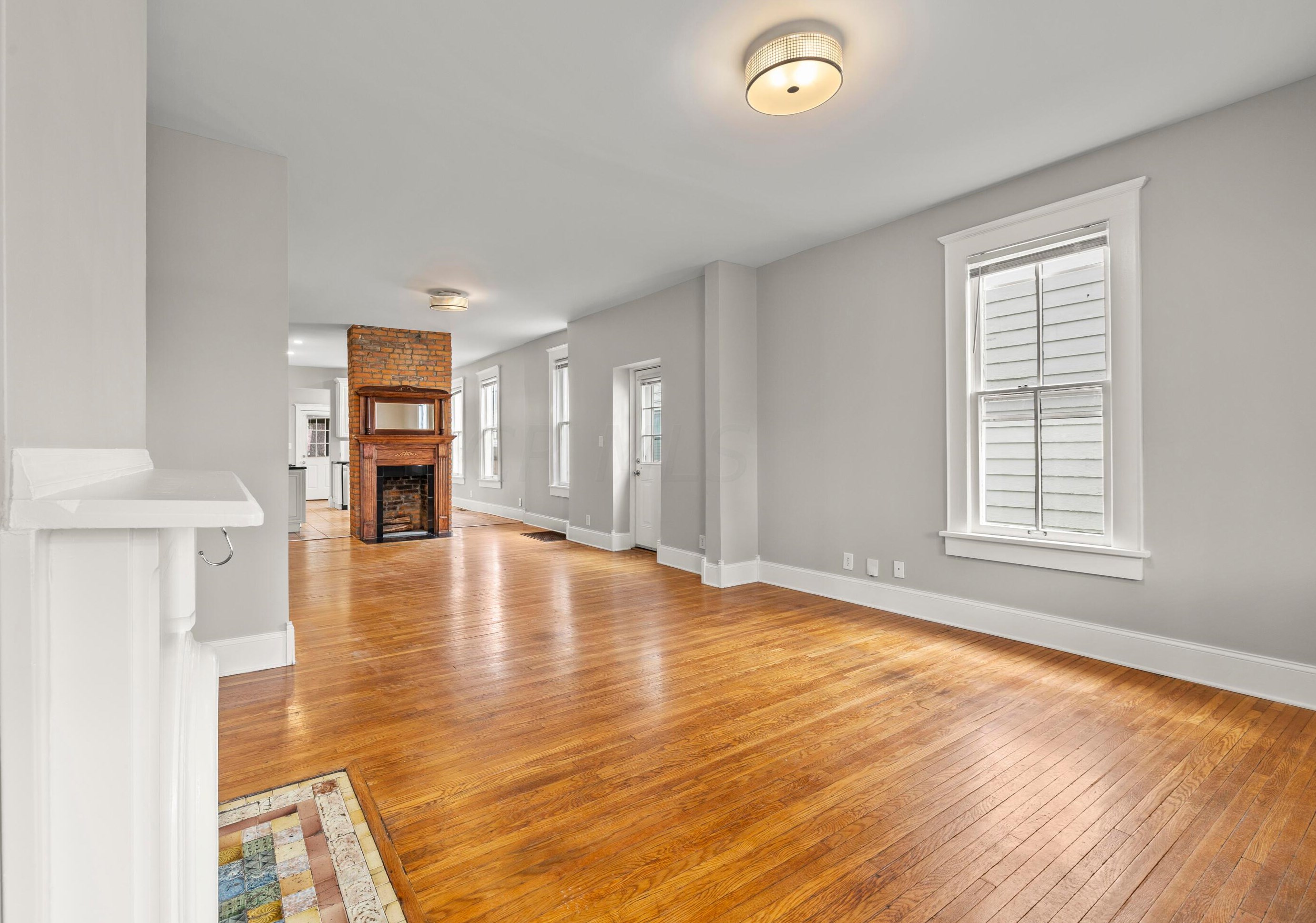 178 4th Ave, Columbus OH  43201-3583 exterior