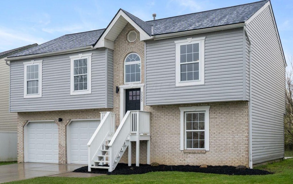 3330 Beagle Blvd, Columbus, OH 43232-7513