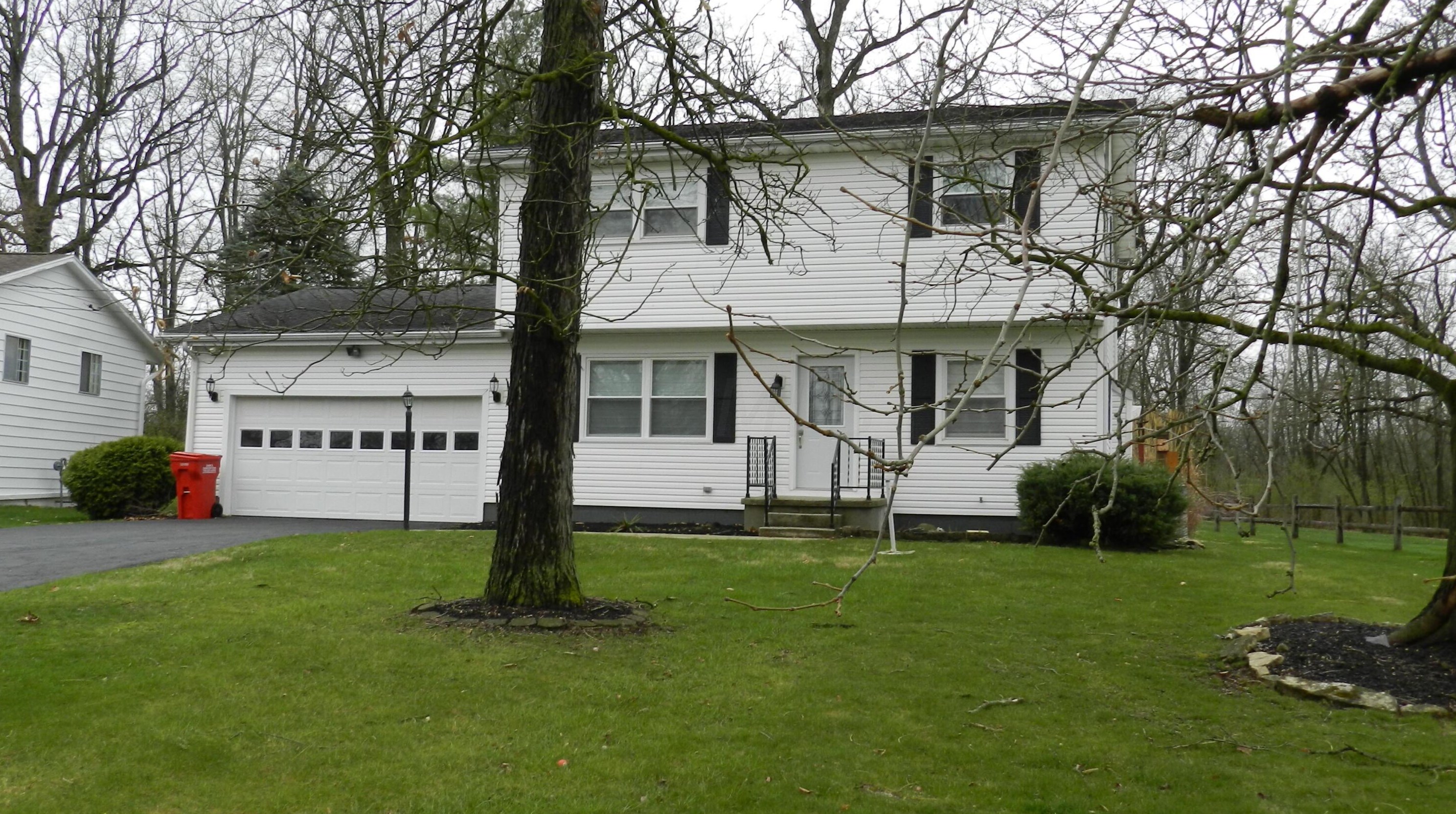 1341 Hickory Dr, Marion, OH 43302