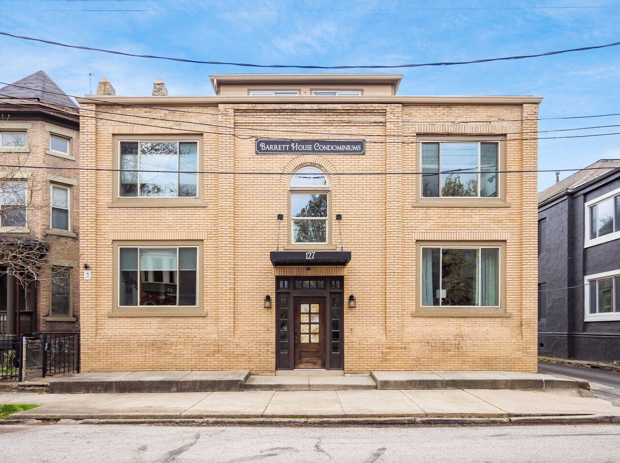 127 Wilson Ave, Columbus OH 43205-1452 exterior