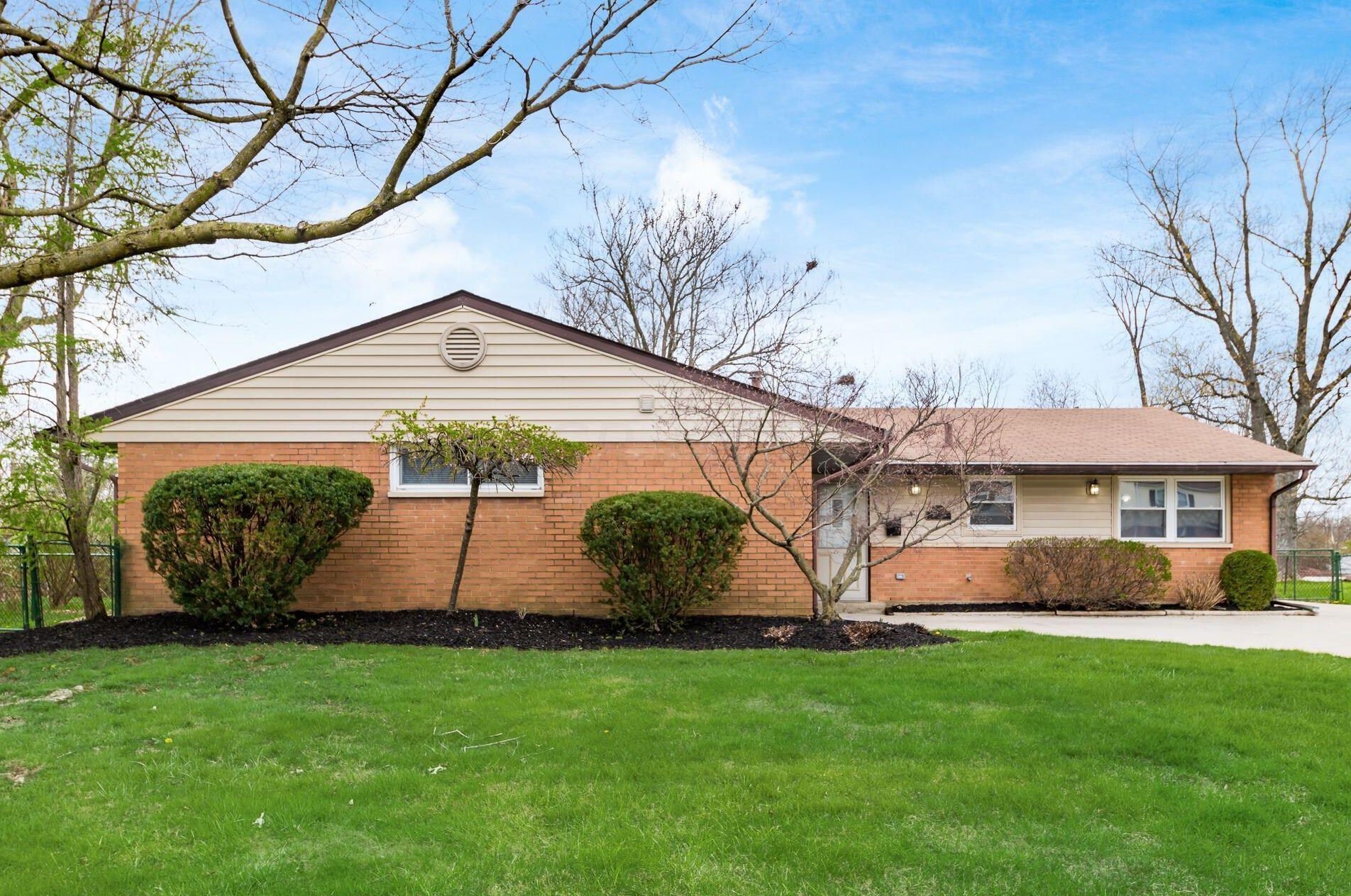 5519 Oslo Dr, Westerville, OH 43081