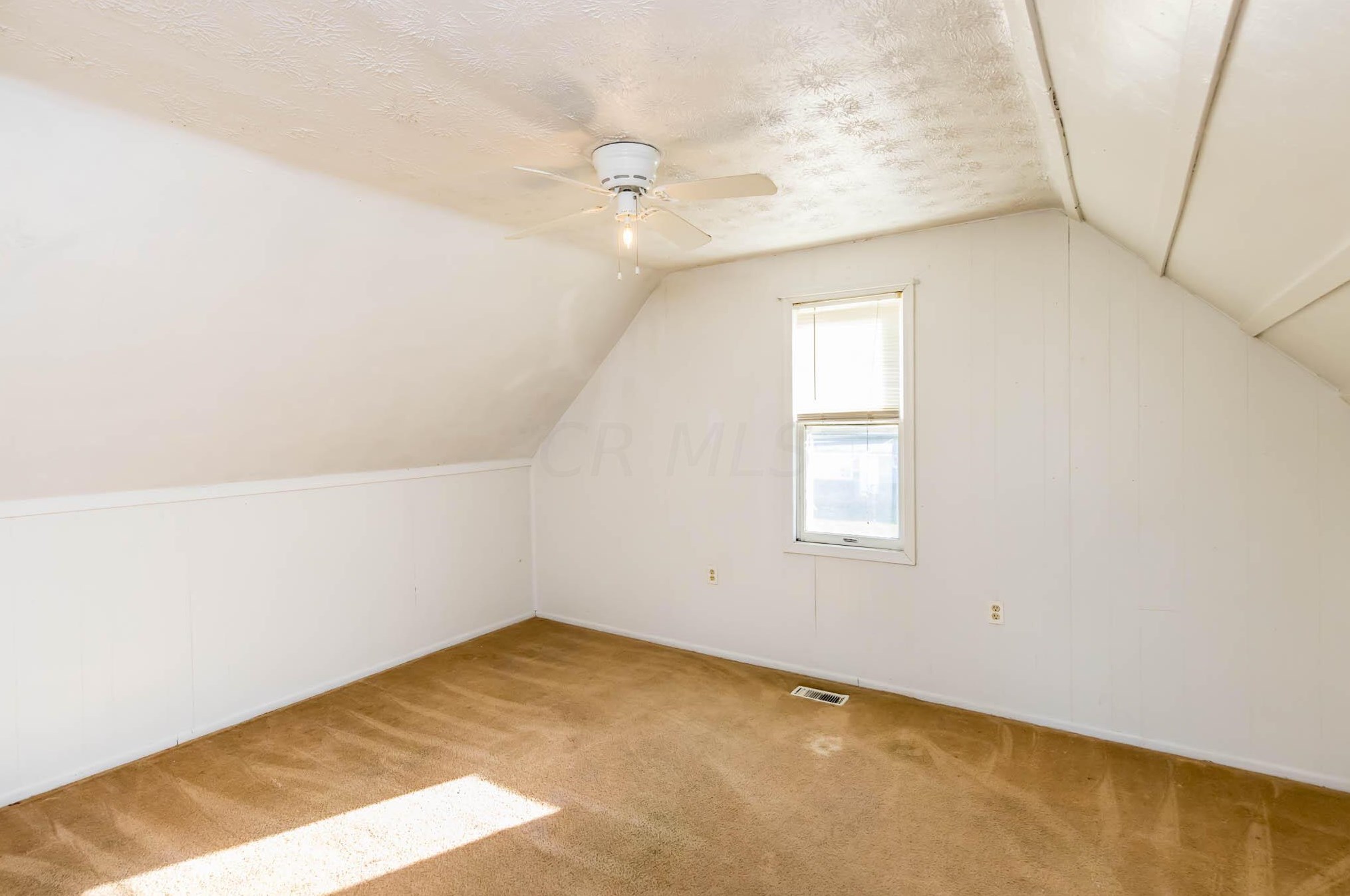 191 Elm St, London OH  43140-1159 exterior