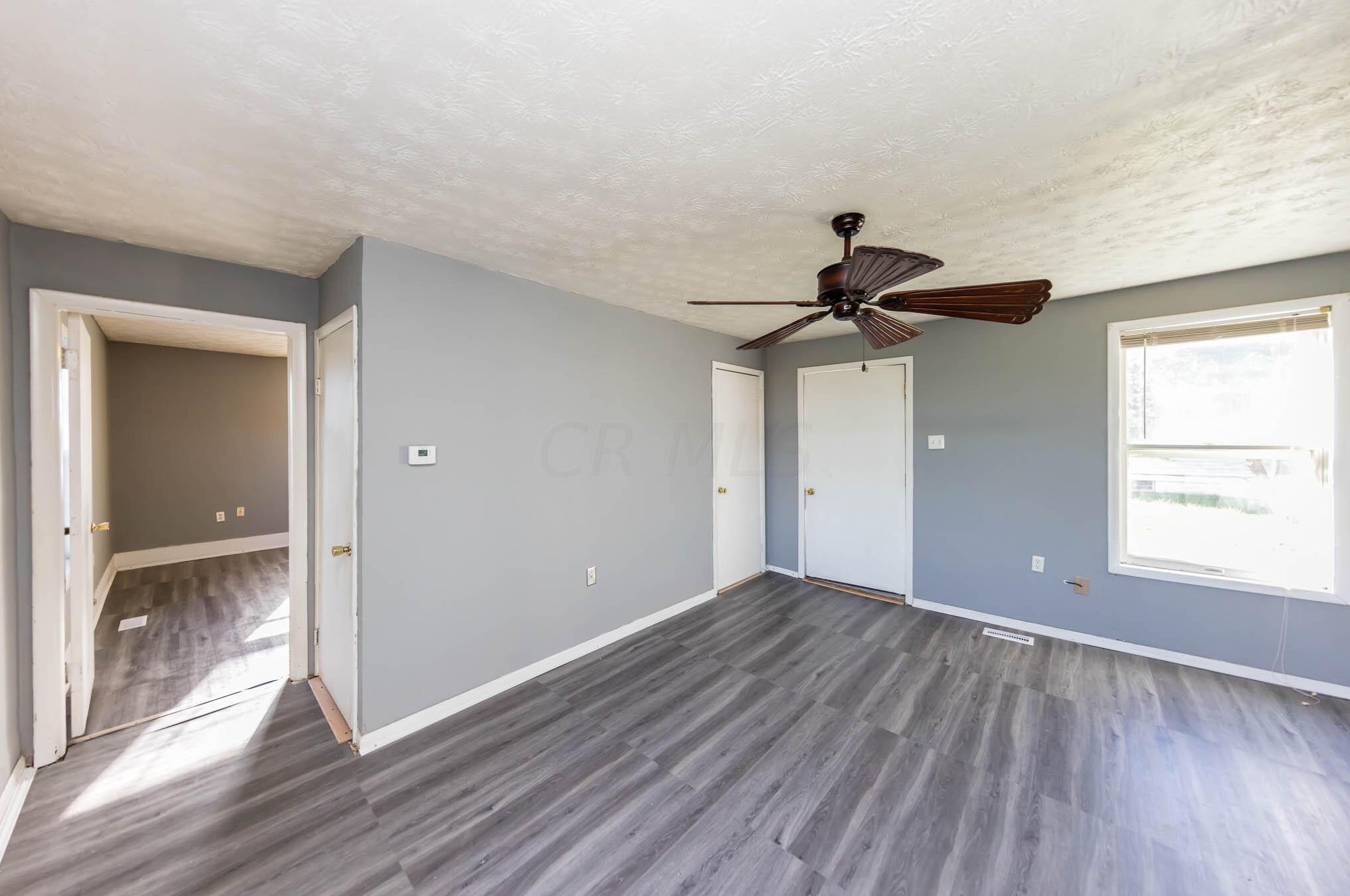 191 Elm St, London OH  43140-1159 exterior