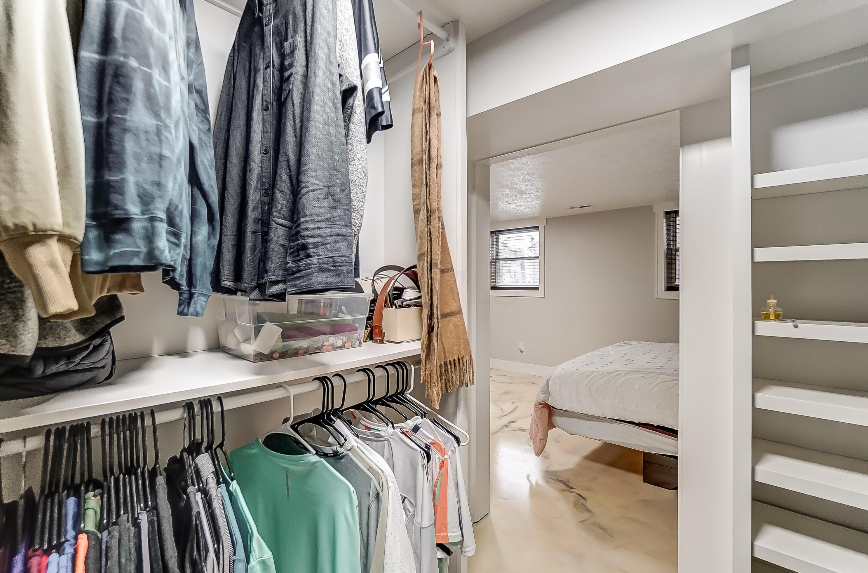 5252 Grandon Dr, Hilliard OH  43026-1746 exterior