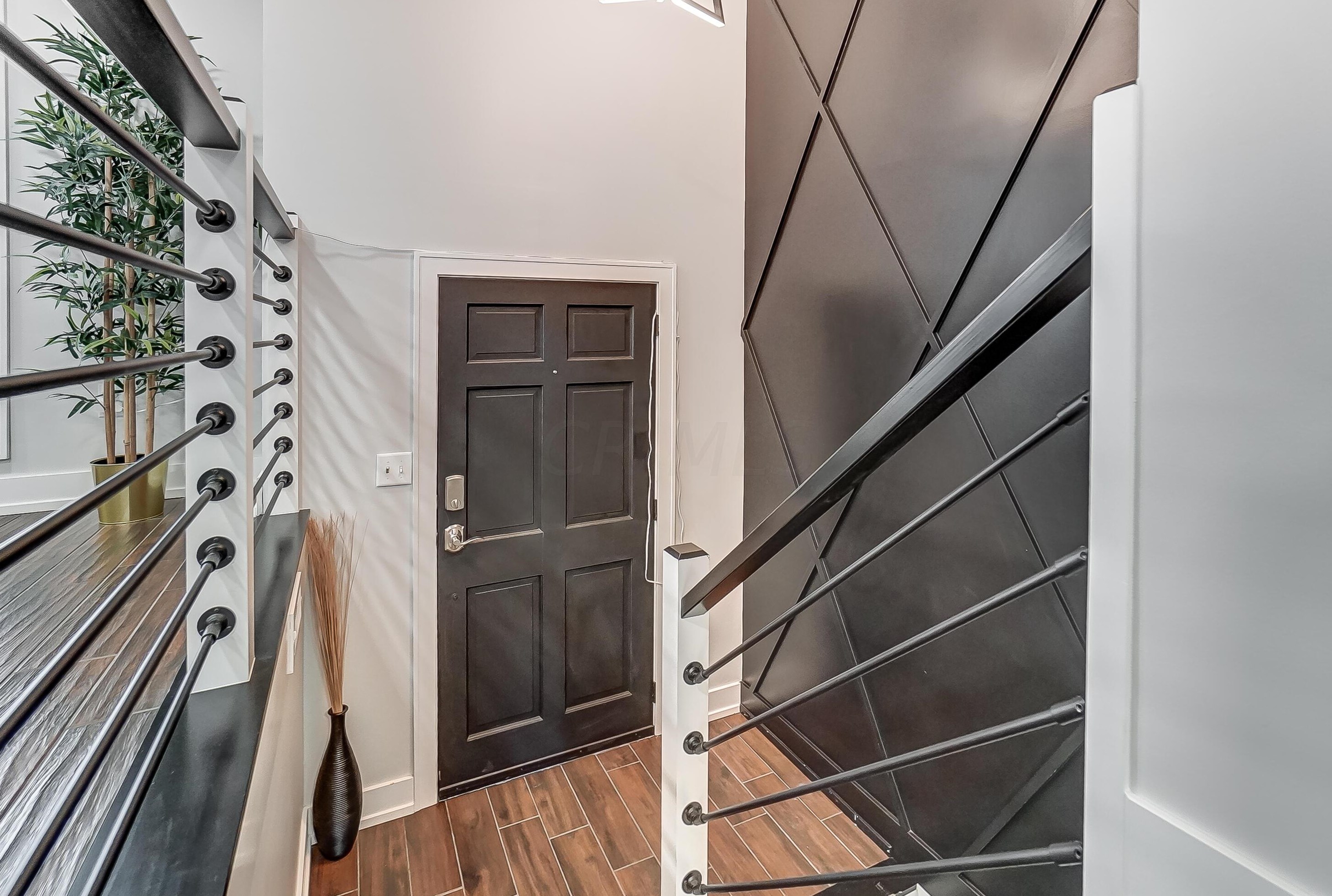 5252 Grandon Dr, Hilliard OH  43026-1746 exterior