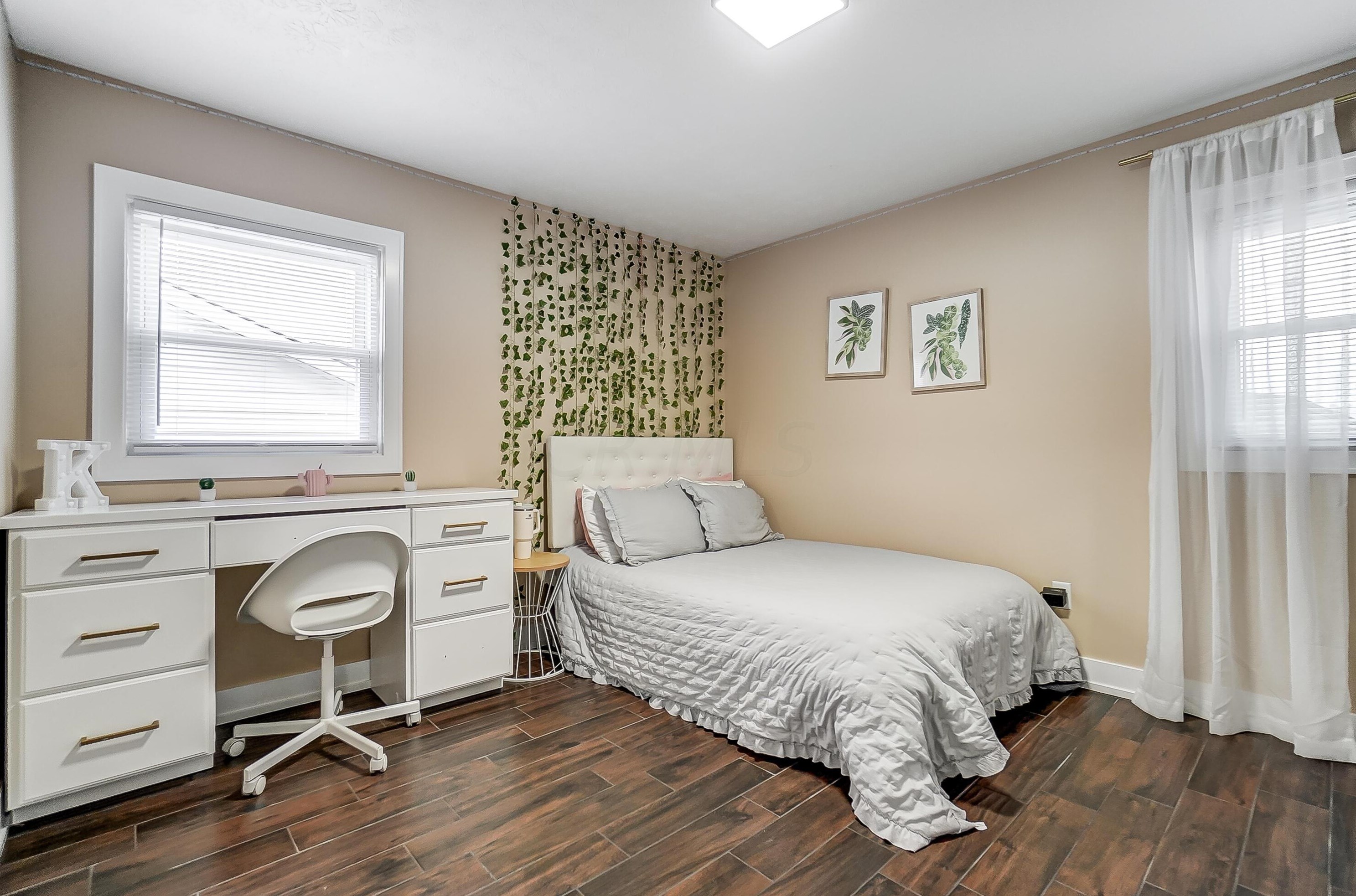 5252 Grandon Dr, Hilliard OH  43026-1746 exterior