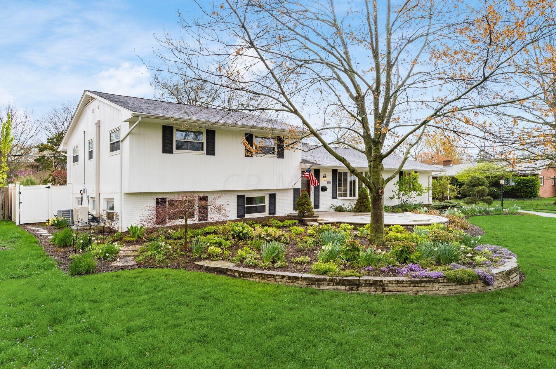 2302 Haviland Rd, Columbus, OH 43220