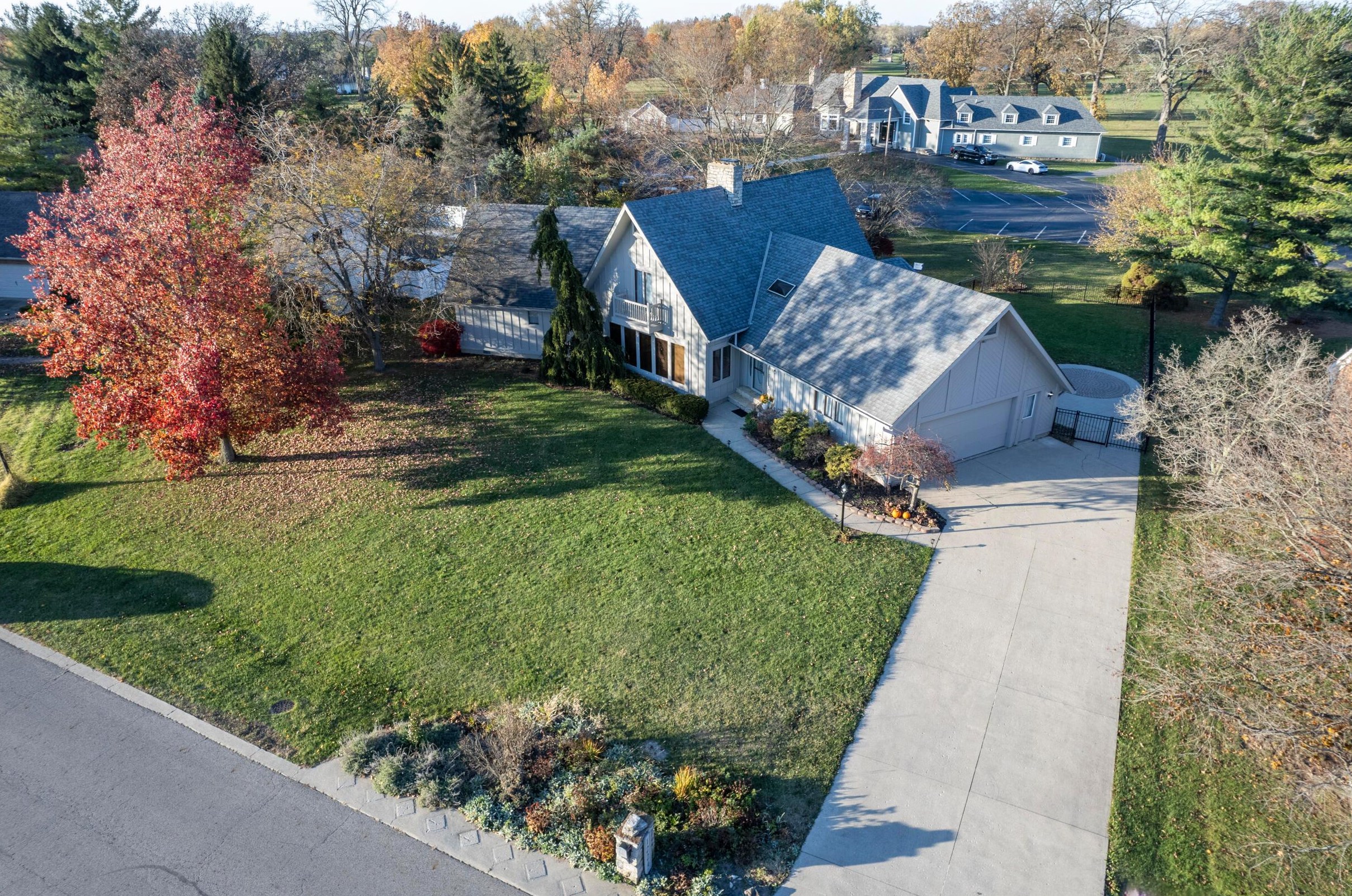 1224 Countryside Dr, Washington Ch OH  43160-1804 exterior
