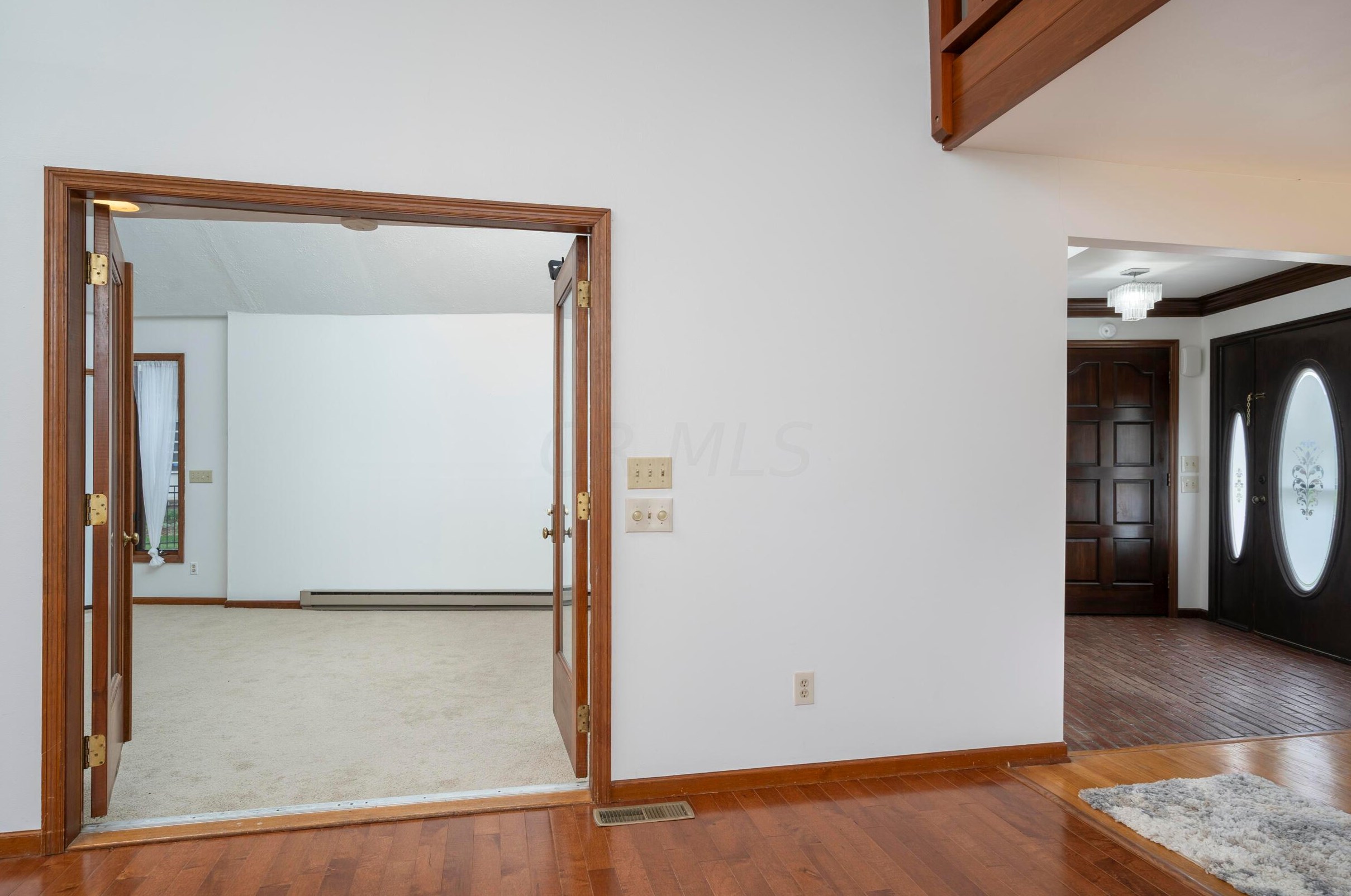 1224 Countryside Dr, Washington Ch OH  43160-1804 exterior