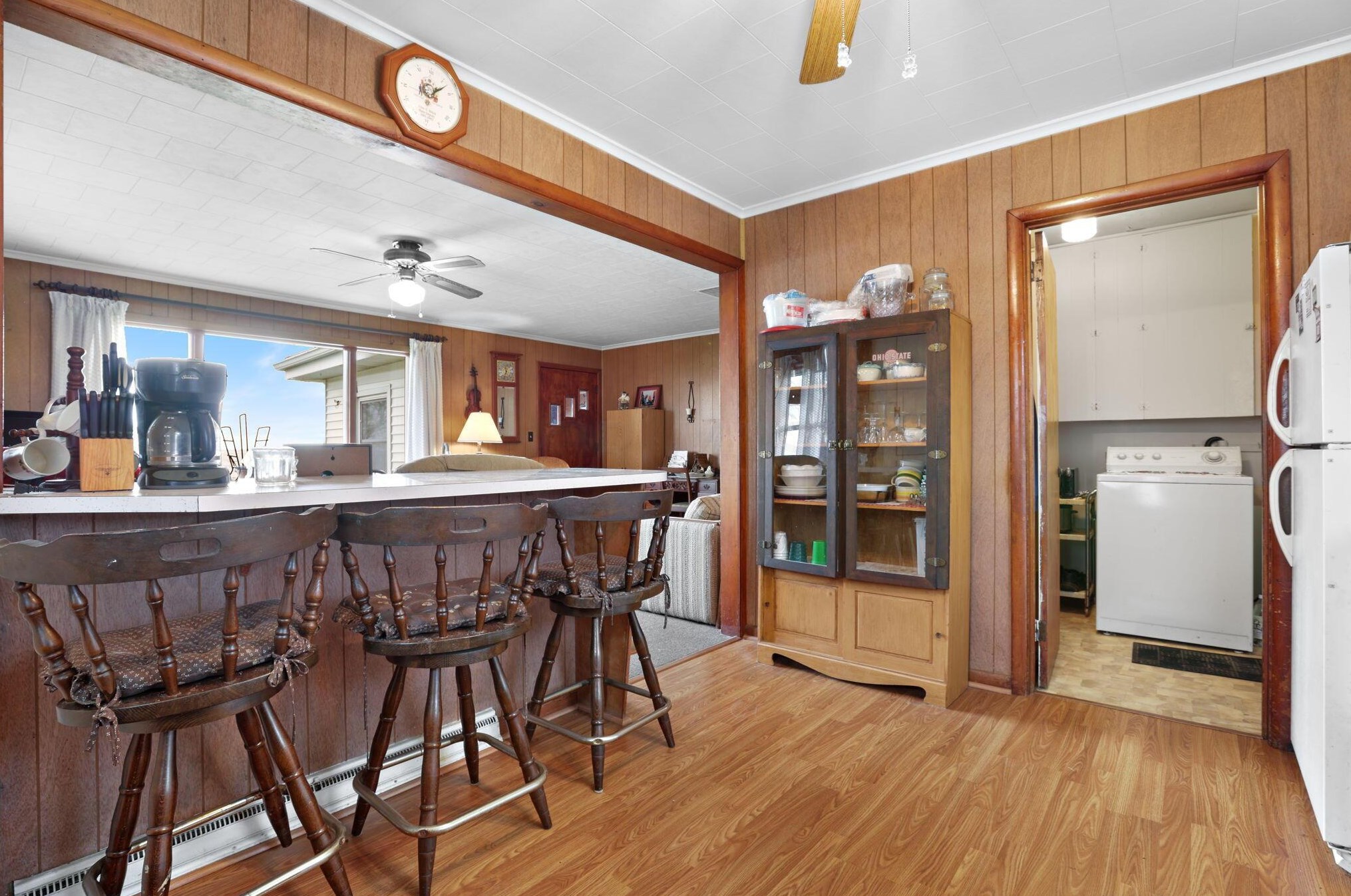 316 Bayview Dr, Port Clinton OH 43452-9237 exterior