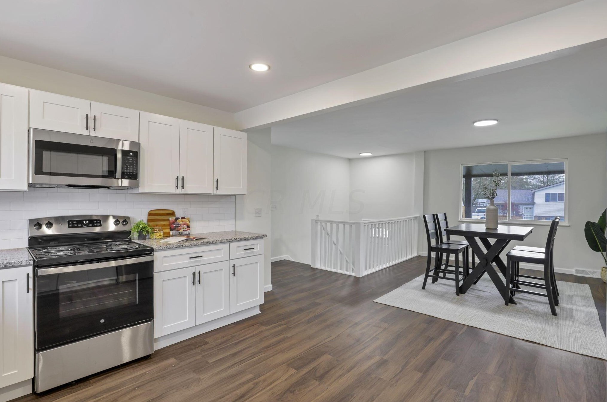 5378 Mountville Ave, Columbus OH  43232-4719 exterior