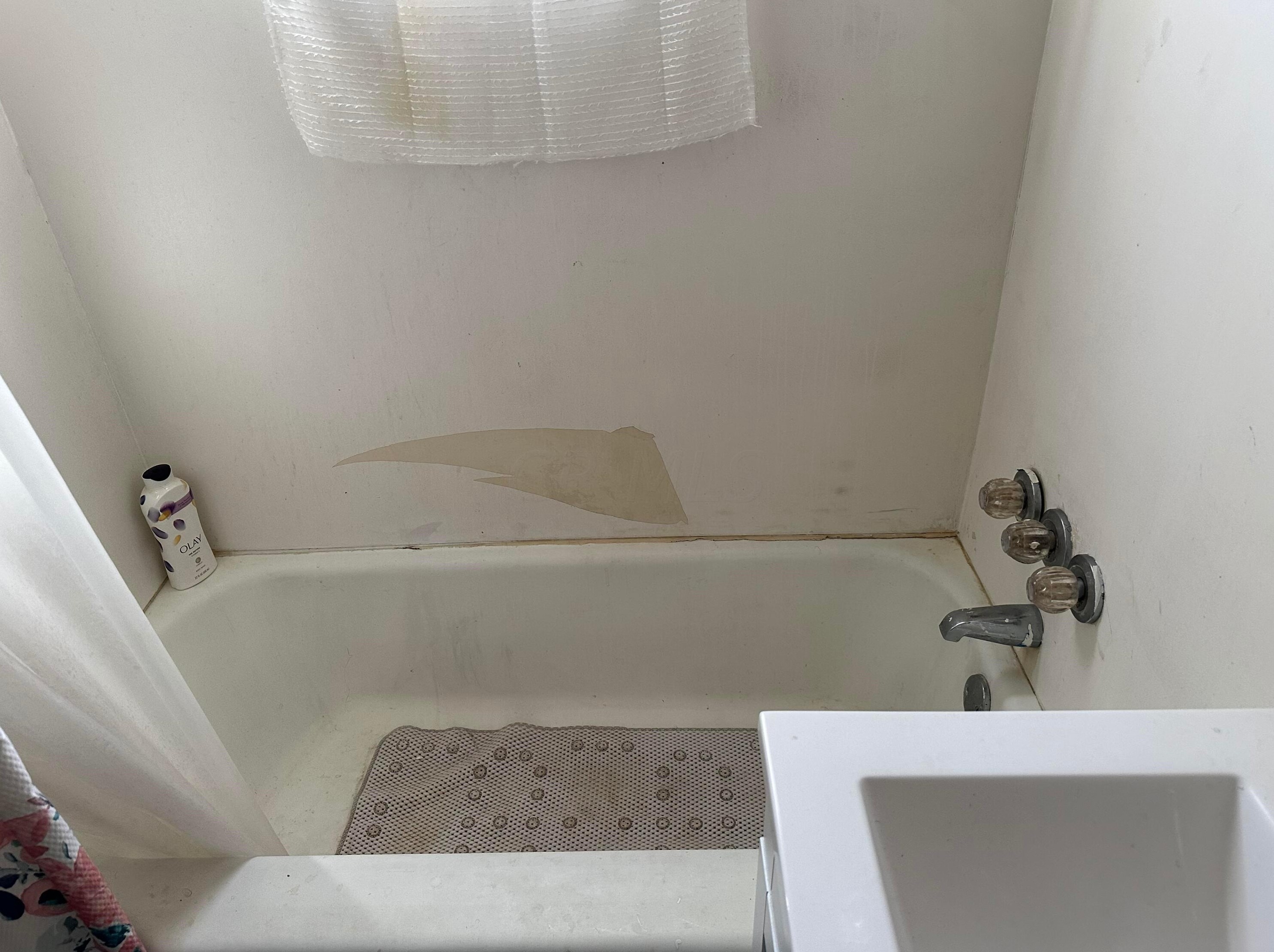 168 Weyant Ave, Columbus OH 43213-1640 exterior