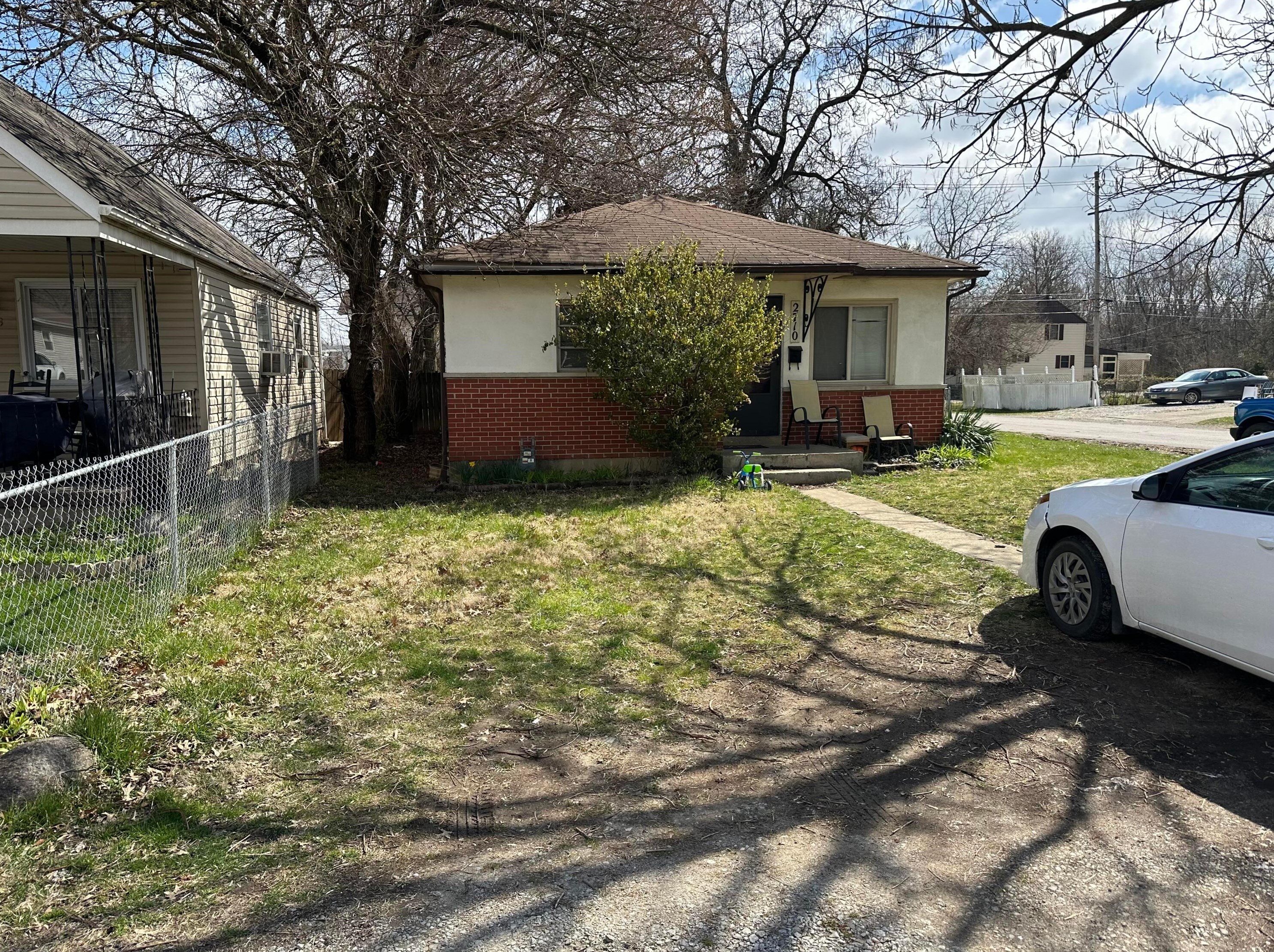2710 Woodland Ave, Columbus, OH 43211-1759