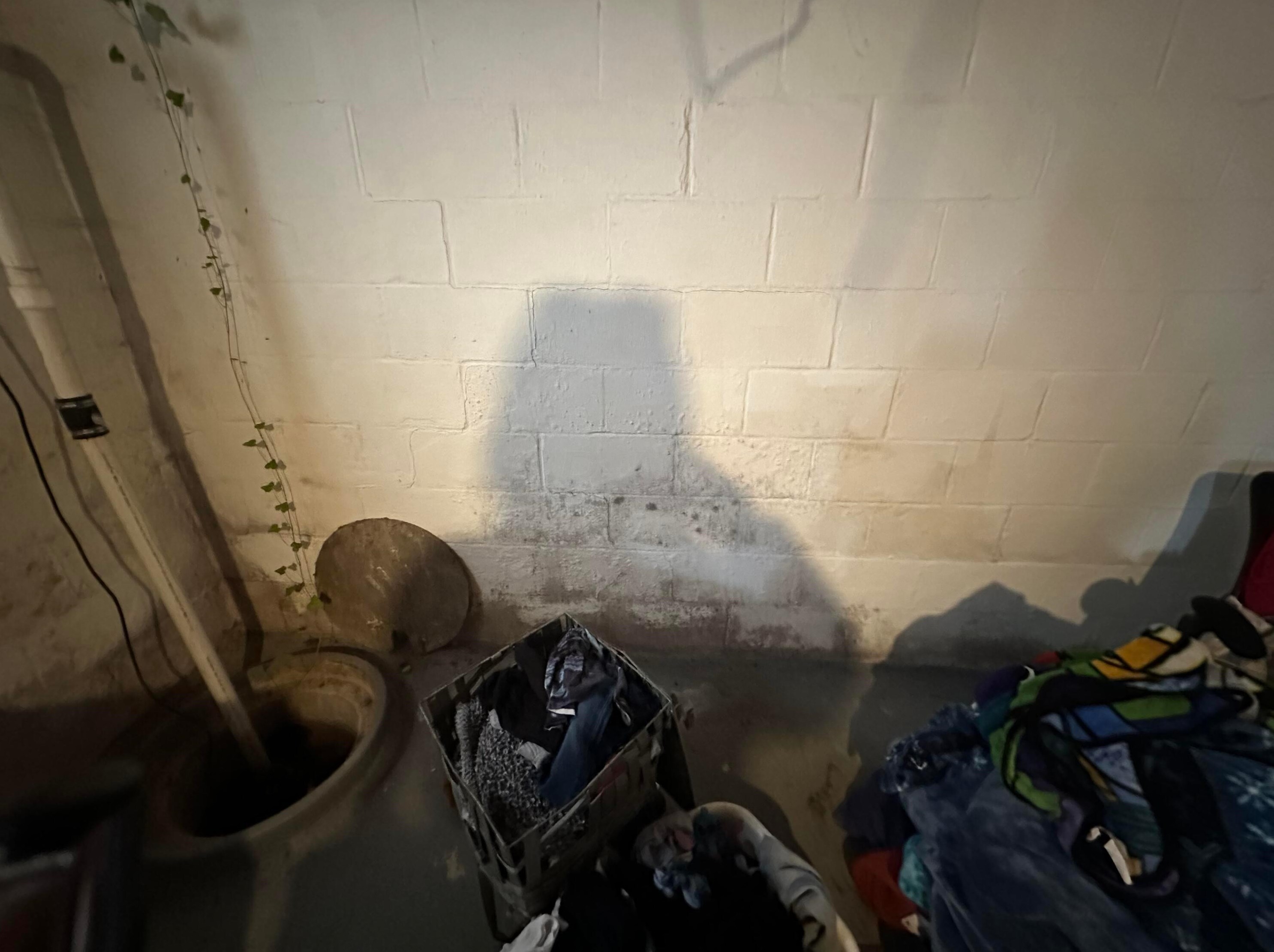 2710 Woodland Ave, Columbus OH 43219-2151 exterior