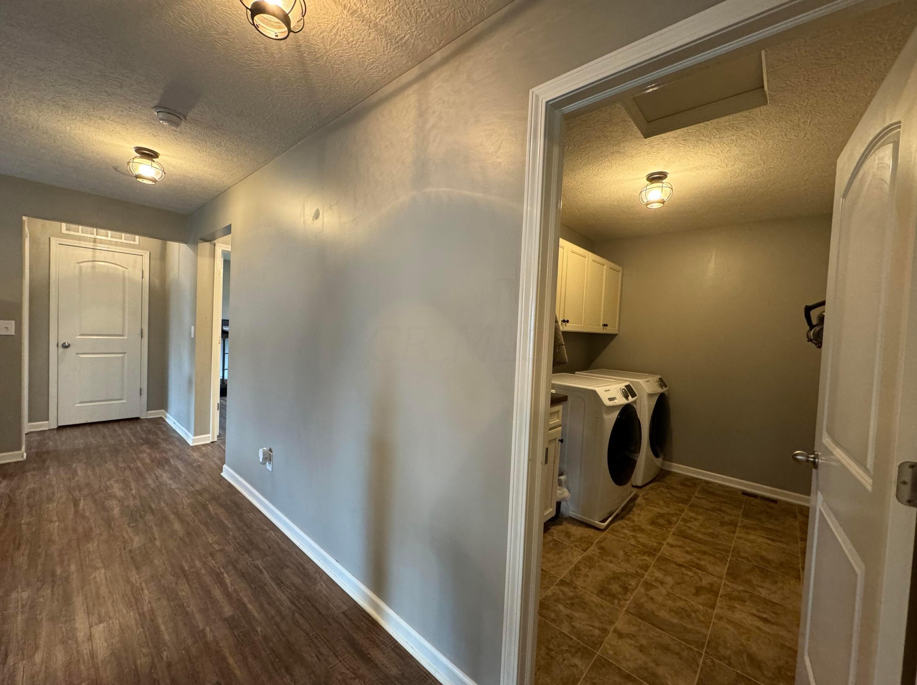 3938 Snowshoe Ave, Darbydale OH  43123-1198 exterior