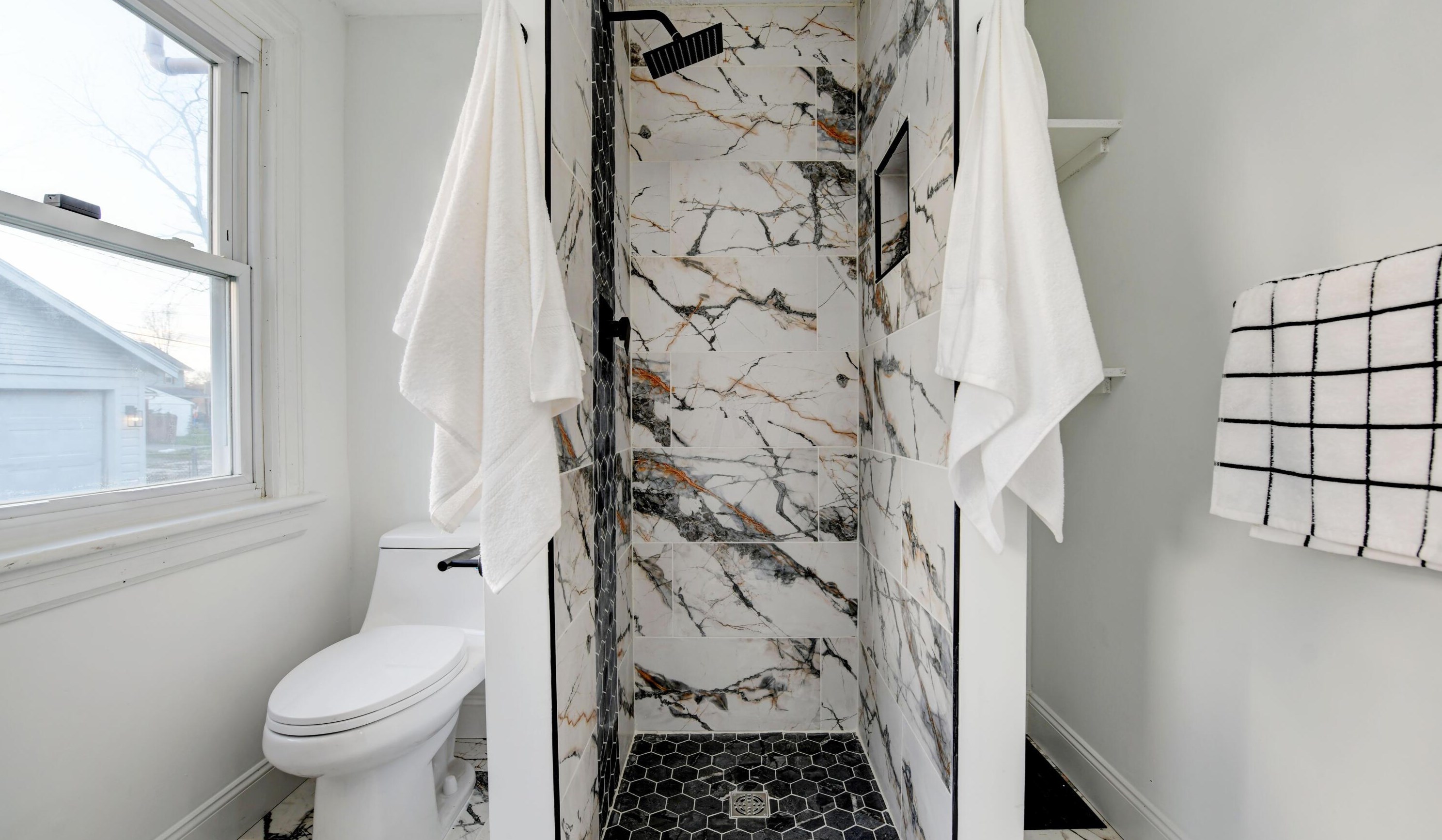 1069 Berkeley Rd, Columbus OH  43206-1703 exterior