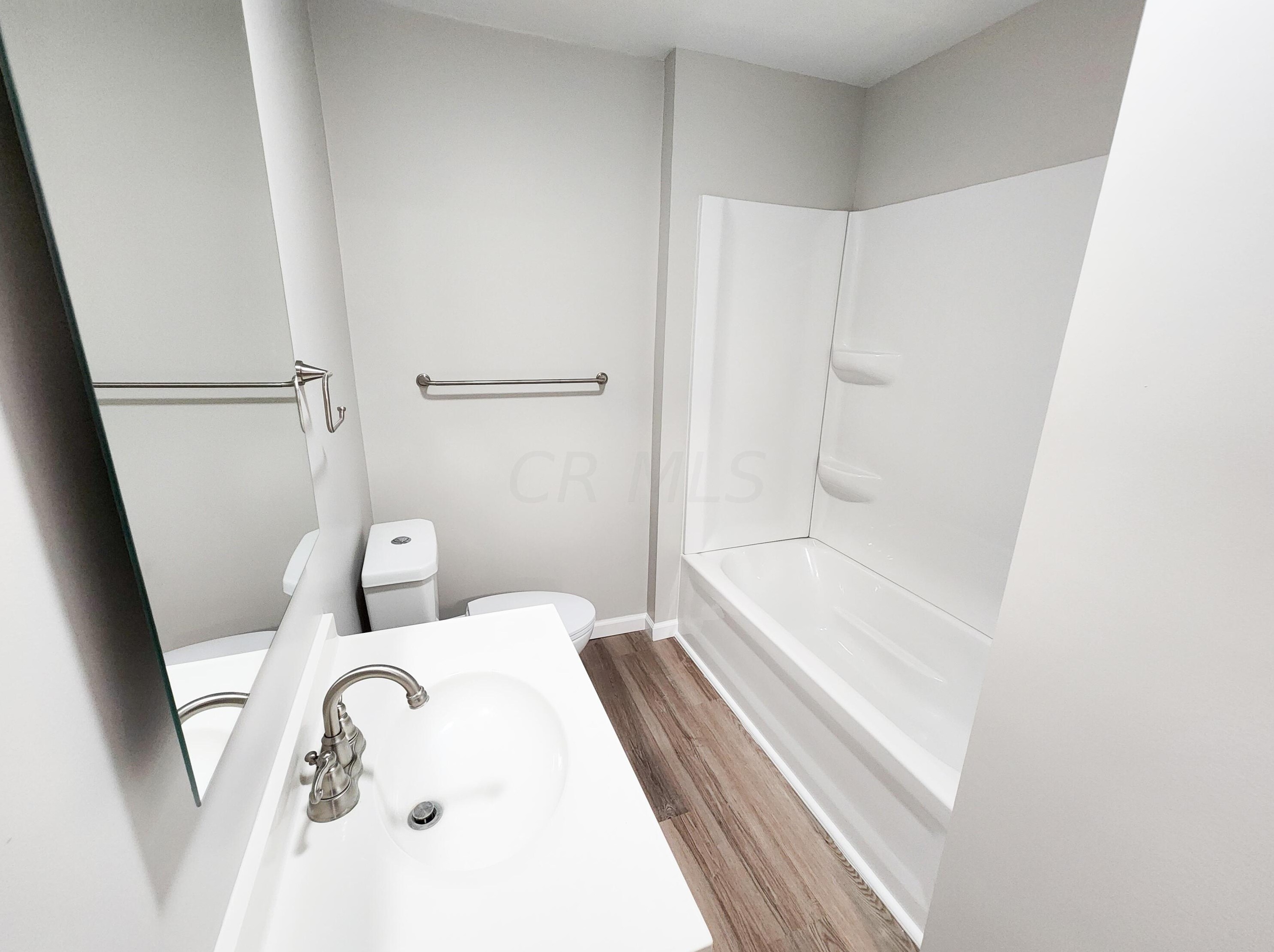 711 Wheeling St, Lancaster OH 43130-3630 exterior