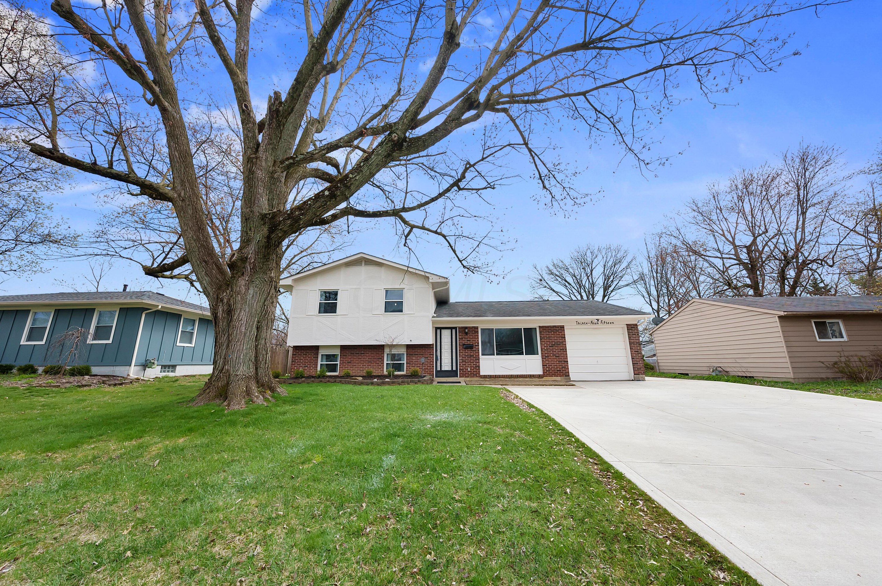 3415 Dempsey Rd, Westerville, OH 43081-3923