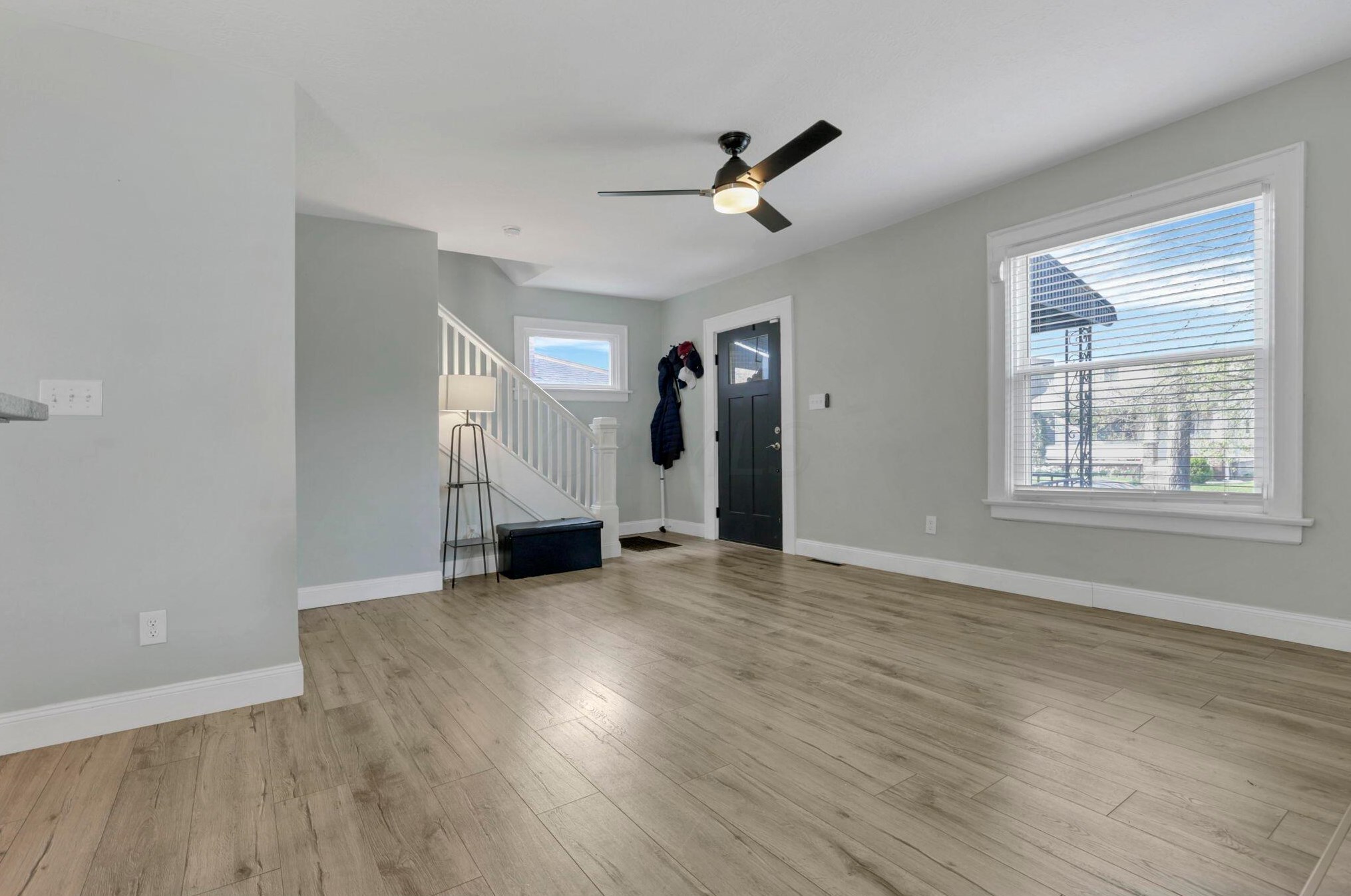 221 Markison Ave, Columbus OH  43207-1132 exterior