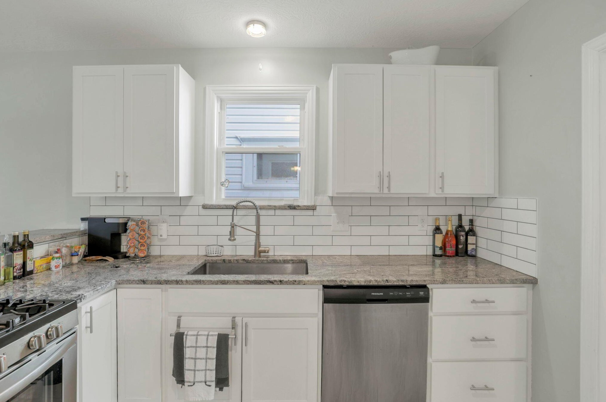 221 Markison Ave, Columbus OH  43207-1132 exterior