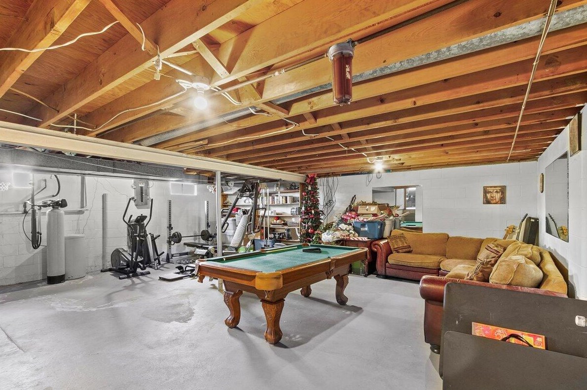 112 Organ St, Bellefontaine OH  43311-2722 exterior