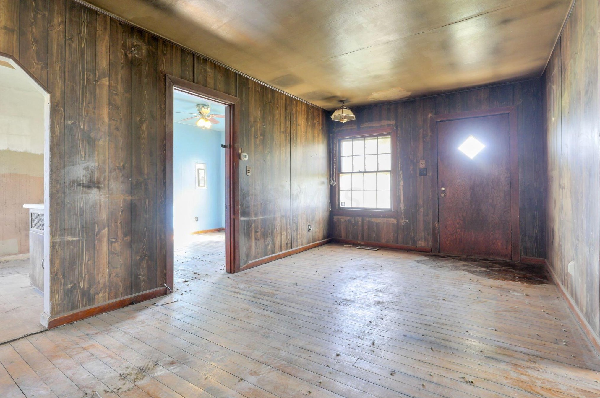 992 Thomas Ave, Columbus OH  43223-1553 exterior