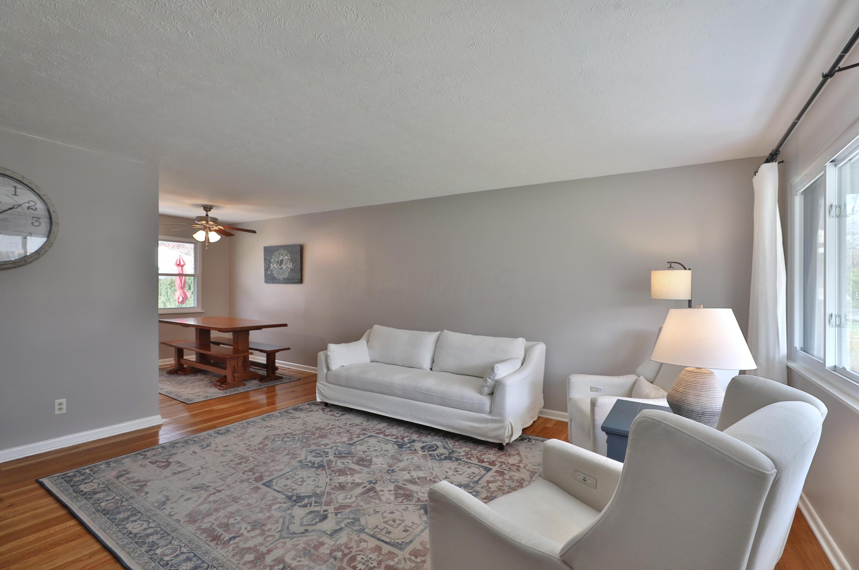 276 Stafford Ave, Columbus OH  43085-3137 exterior