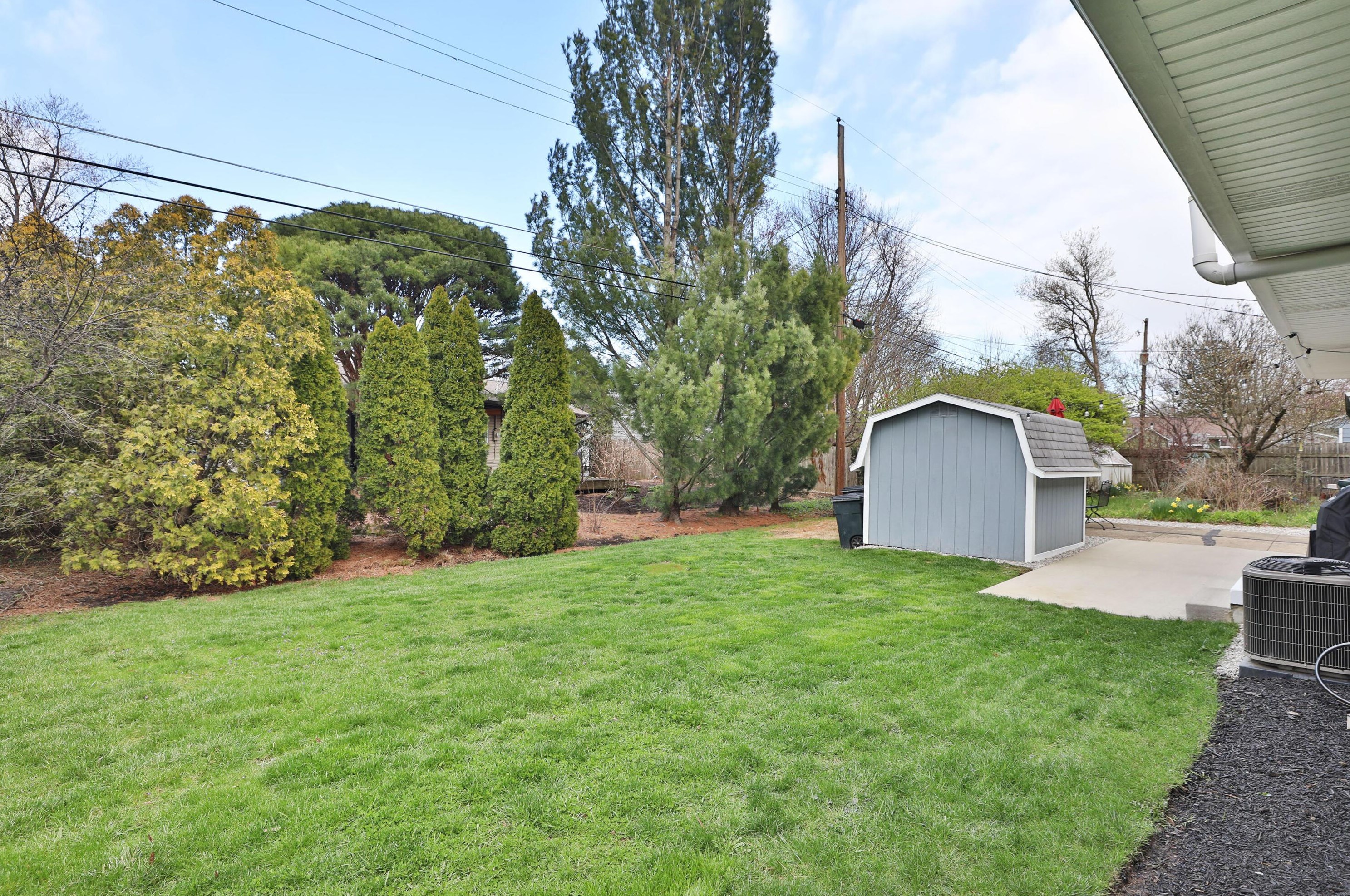 276 Stafford Ave, Columbus OH  43085-3137 exterior