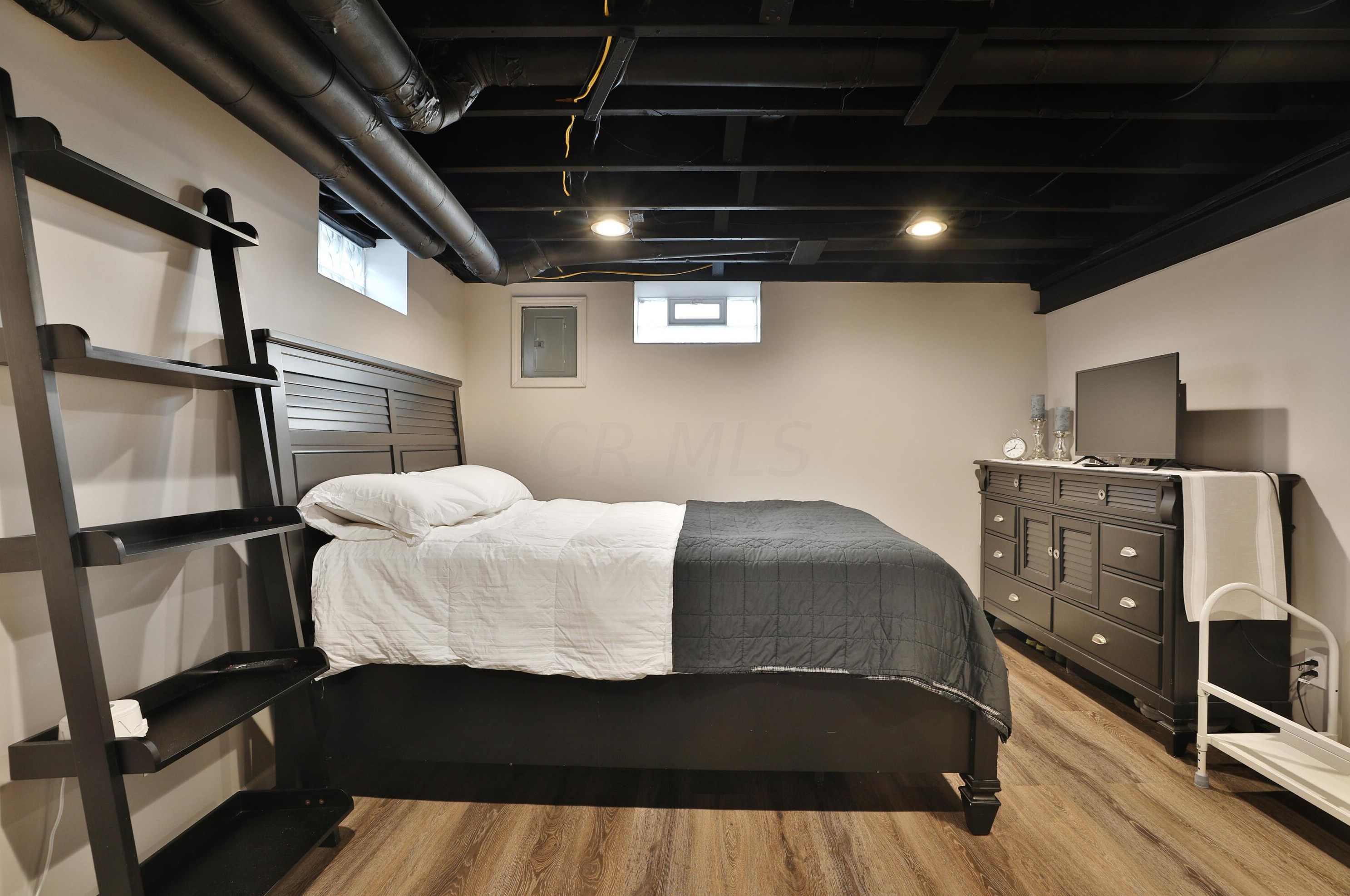 276 Stafford Ave, Columbus OH  43085-3137 exterior