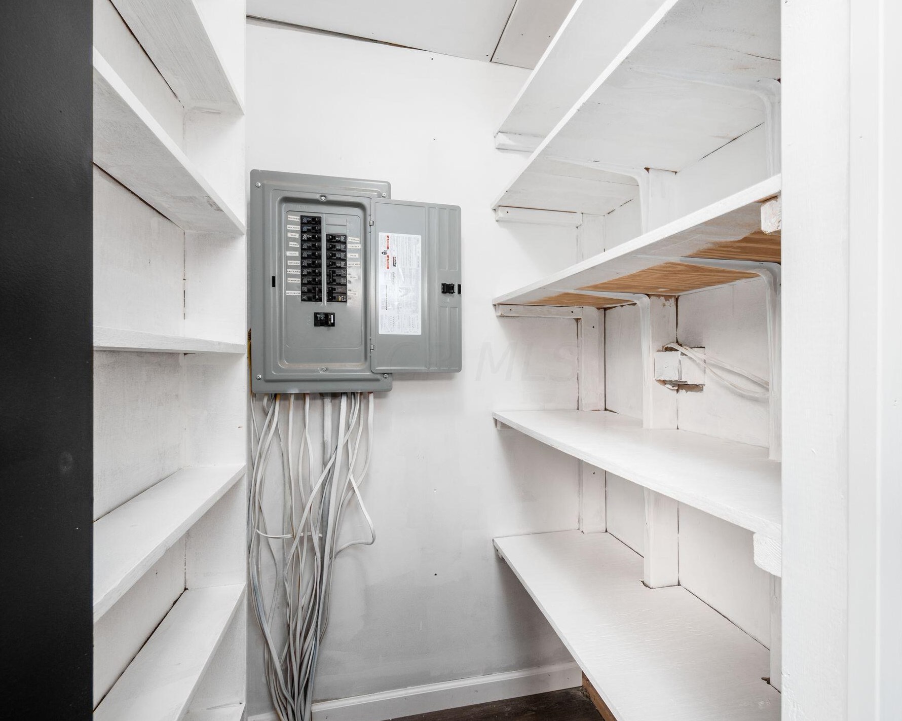 915 Chillicothe Ave, Bellefontaine OH  43311-1009 exterior