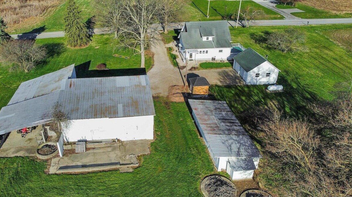 2873 County Road 31, Bellefontaine OH  43311-9777 exterior
