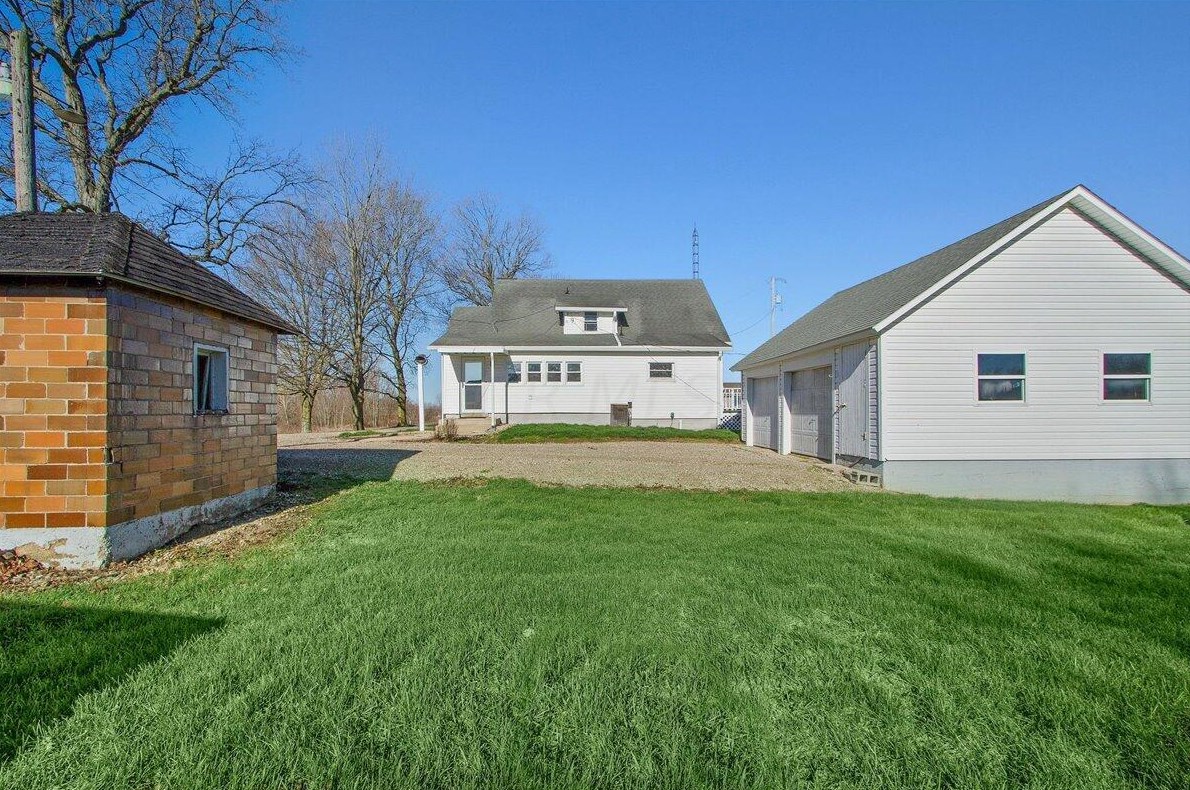 2873 County Road 31, Bellefontaine OH  43311-9777 exterior