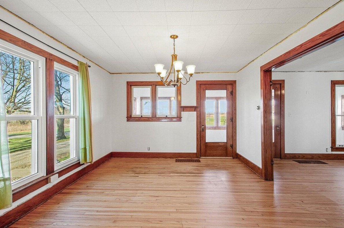 2873 County Road 31, Bellefontaine OH  43311-9777 exterior