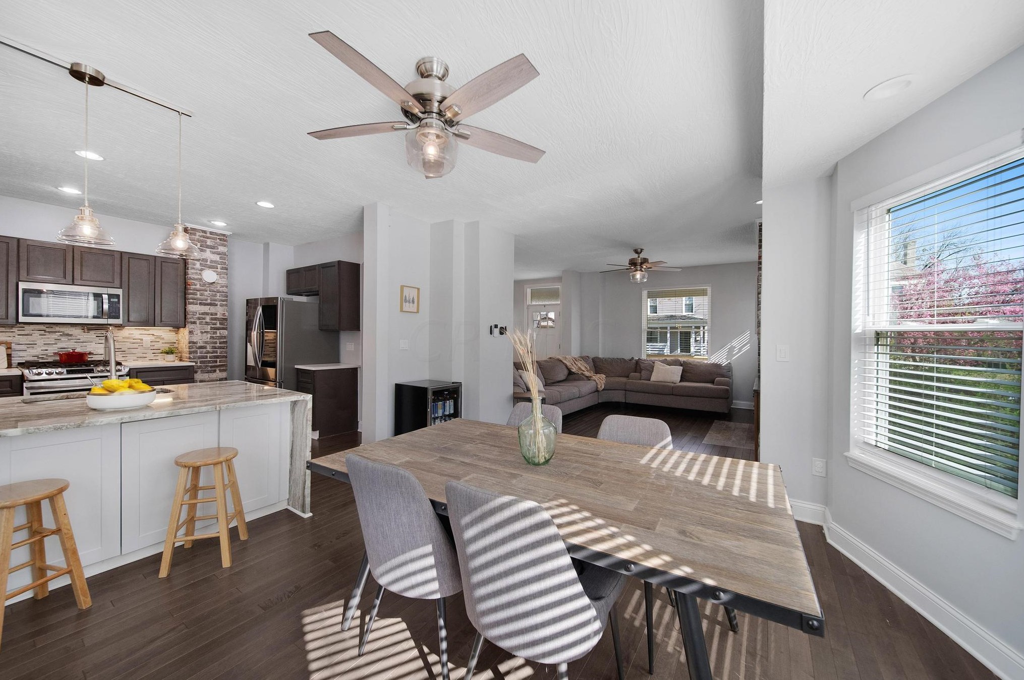 1603 Harvard Ave, Columbus OH 43203-1251 exterior