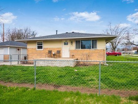 3165 Parsons Ave, Columbus, OH 43207-3705